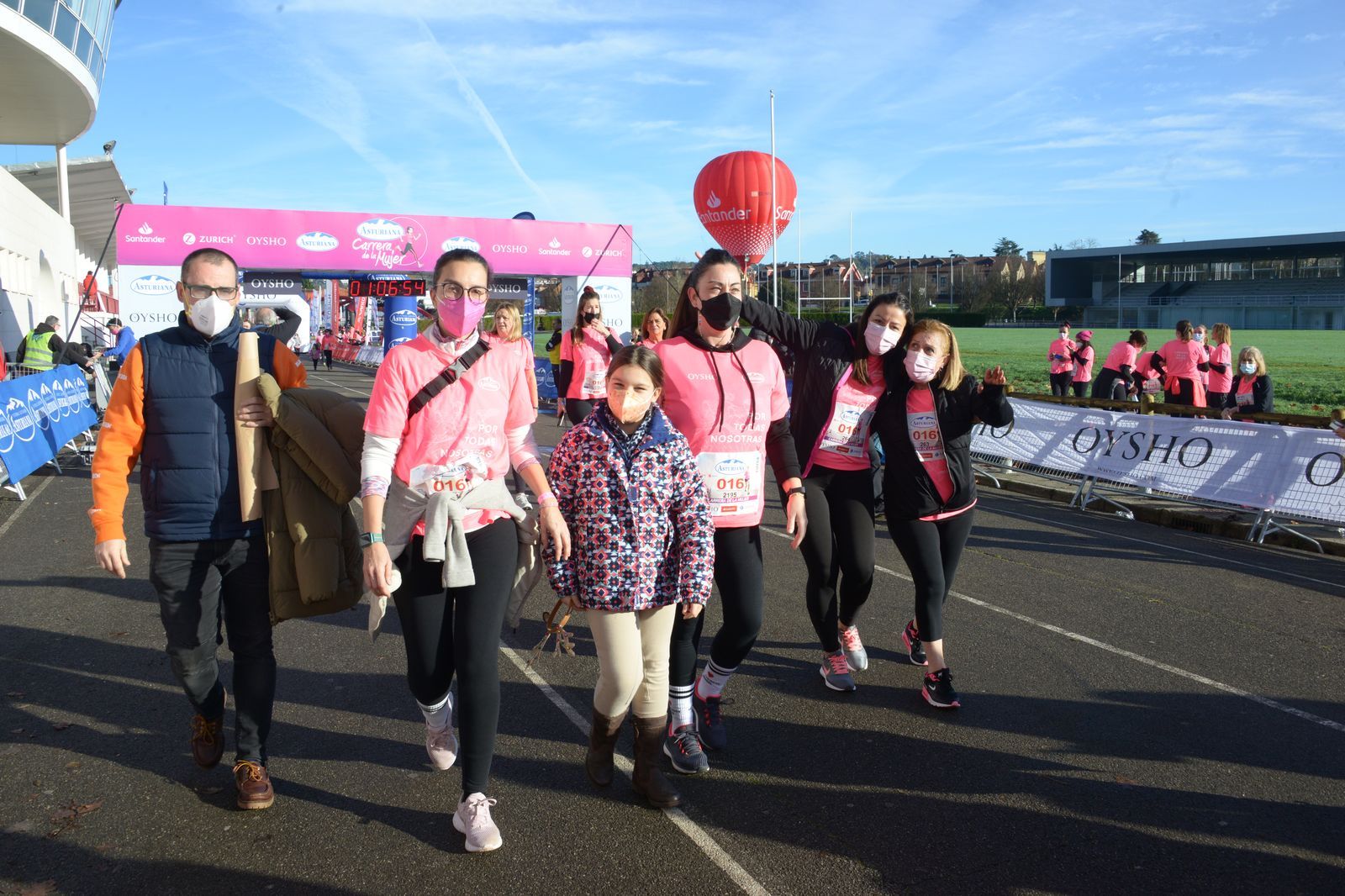 Las mejores fotos de la Carrera de la Mujer Central Lechera Asturiana Gijón 2021 (CEREMONIAS DE PREMIACIÓN / GALERÍA 2)