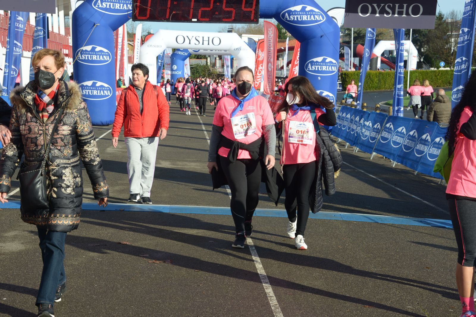 Las mejores fotos de la Carrera de la Mujer Central Lechera Asturiana Gijón 2021 (CEREMONIAS DE PREMIACIÓN / GALERÍA 2)