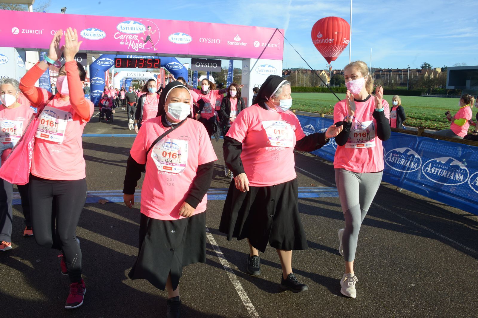 Las mejores fotos de la Carrera de la Mujer Central Lechera Asturiana Gijón 2021 (CEREMONIAS DE PREMIACIÓN / GALERÍA 2)
