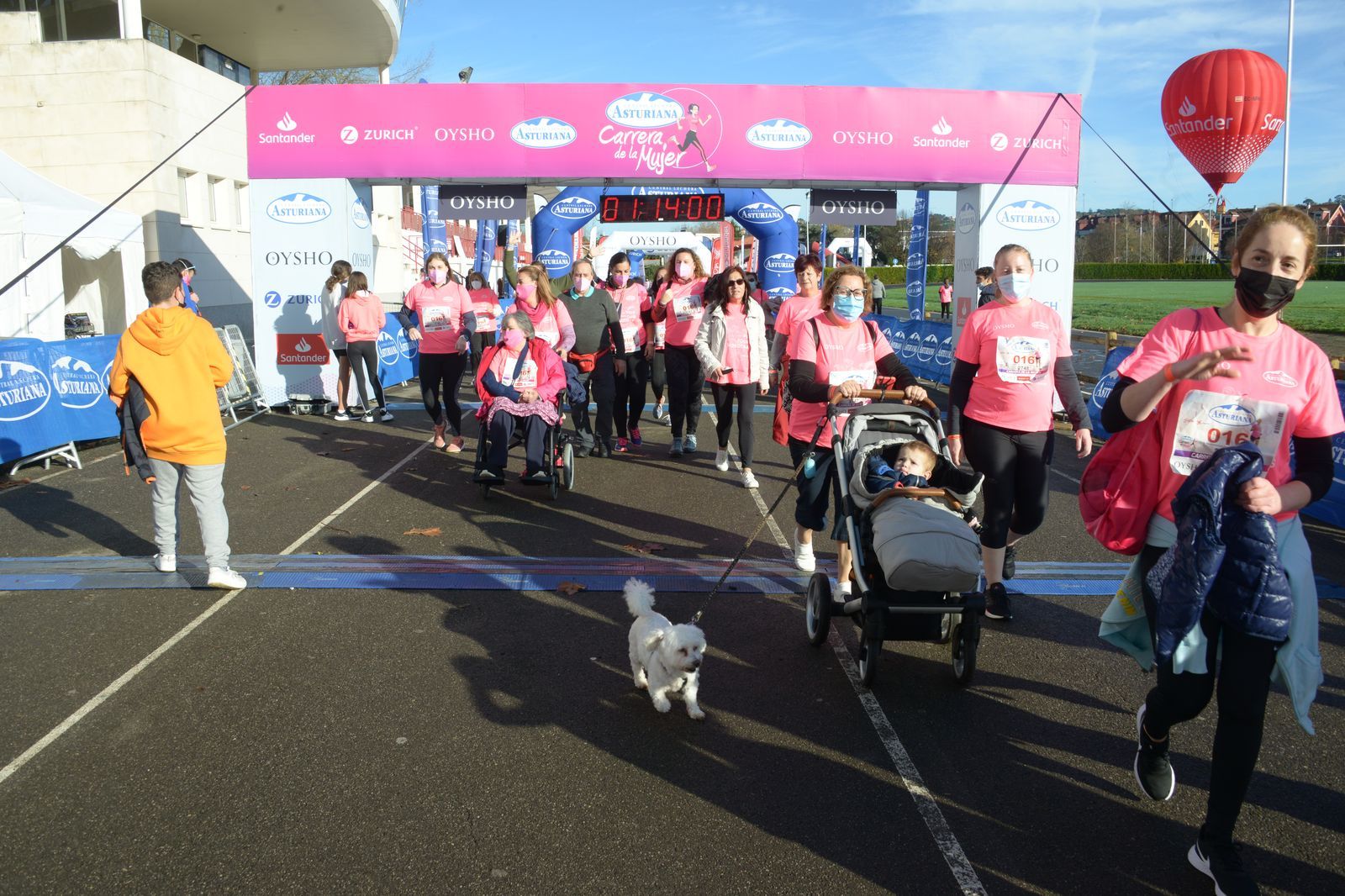 Las mejores fotos de la Carrera de la Mujer Central Lechera Asturiana Gijón 2021 (CEREMONIAS DE PREMIACIÓN / GALERÍA 2)