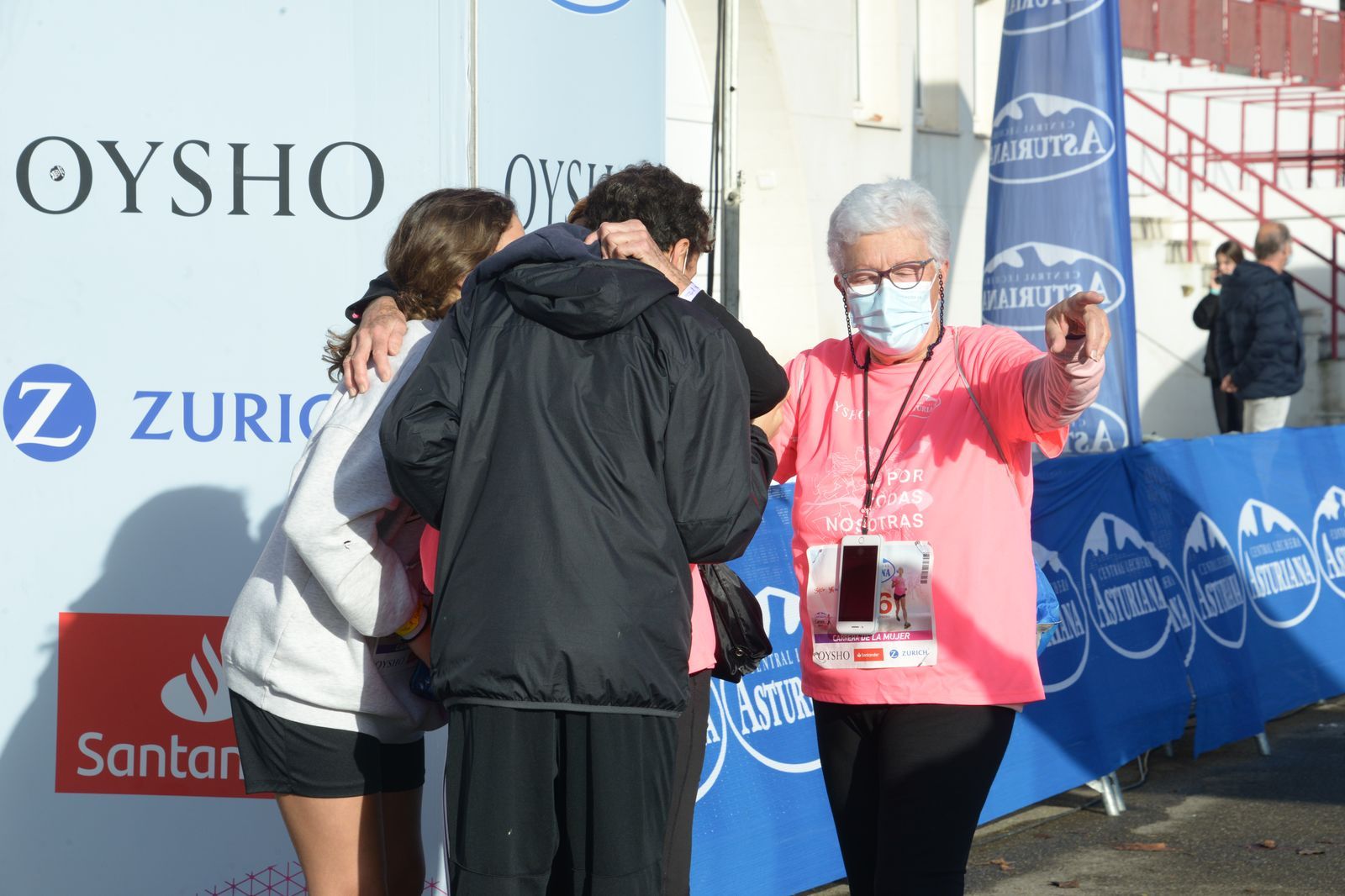 Las mejores fotos de la Carrera de la Mujer Central Lechera Asturiana Gijón 2021 (CEREMONIAS DE PREMIACIÓN / GALERÍA 3)