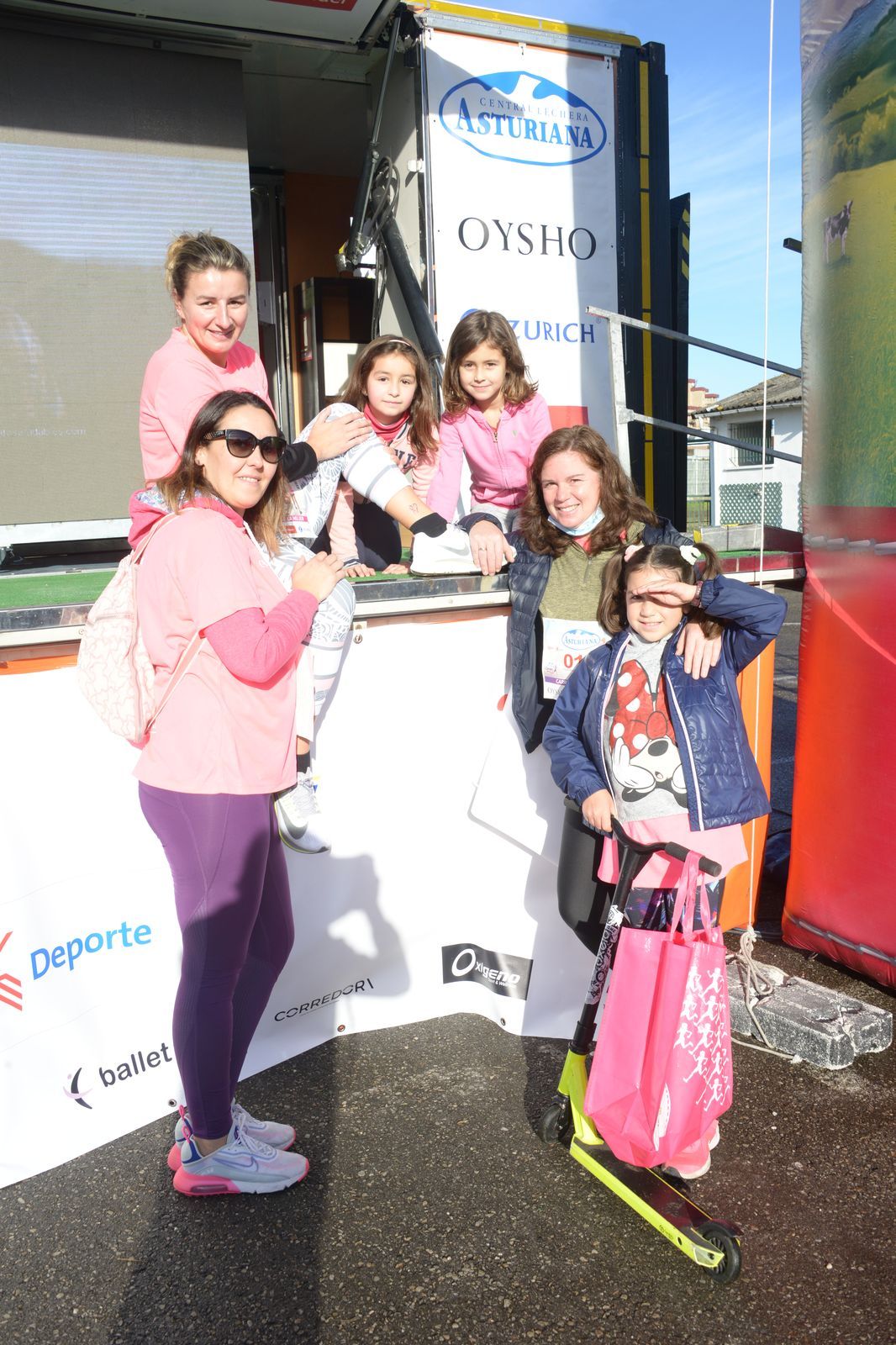 Las mejores fotos de la Carrera de la Mujer Central Lechera Asturiana Gijón 2021 (CEREMONIAS DE PREMIACIÓN / GALERÍA 3)