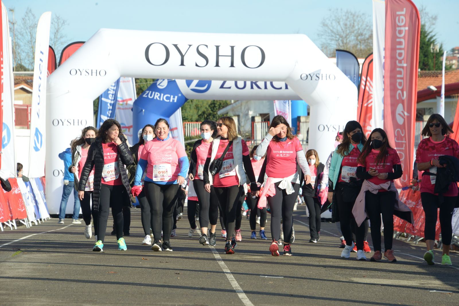 Las mejores fotos de la Carrera de la Mujer Central Lechera Asturiana Gijón 2021 (CEREMONIAS DE PREMIACIÓN / GALERÍA 3)