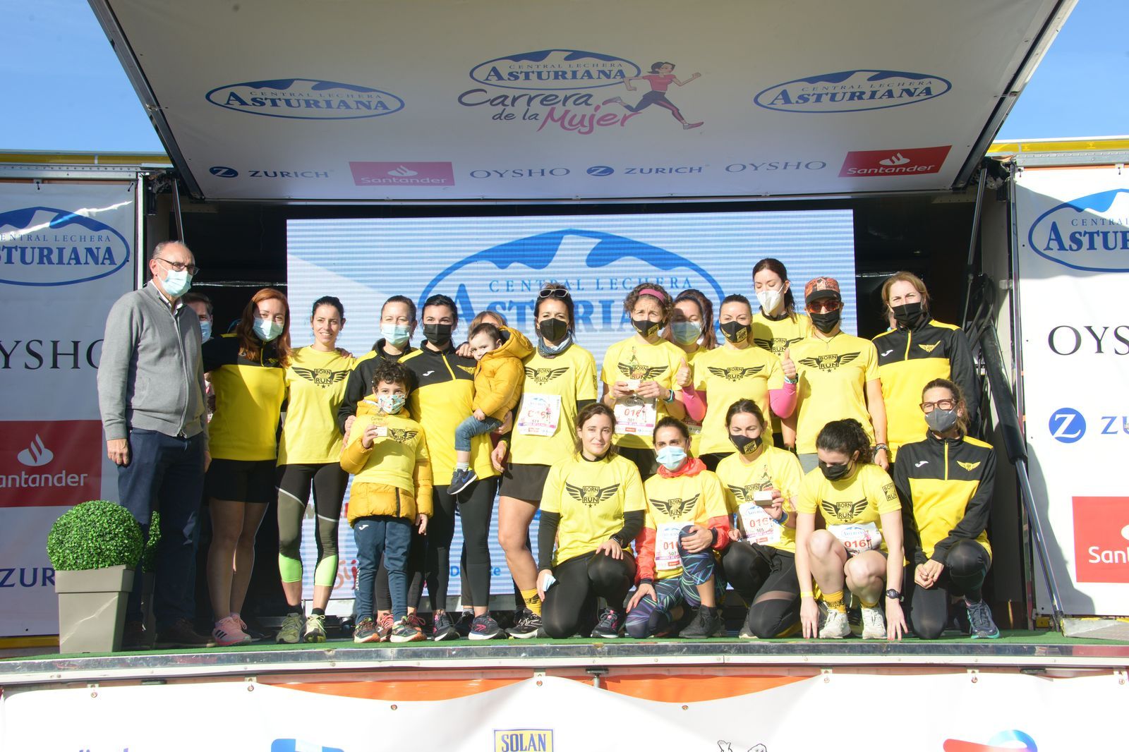 Las mejores fotos de la Carrera de la Mujer Central Lechera Asturiana Gijón 2021 (CEREMONIAS DE PREMIACIÓN / GALERÍA 4)