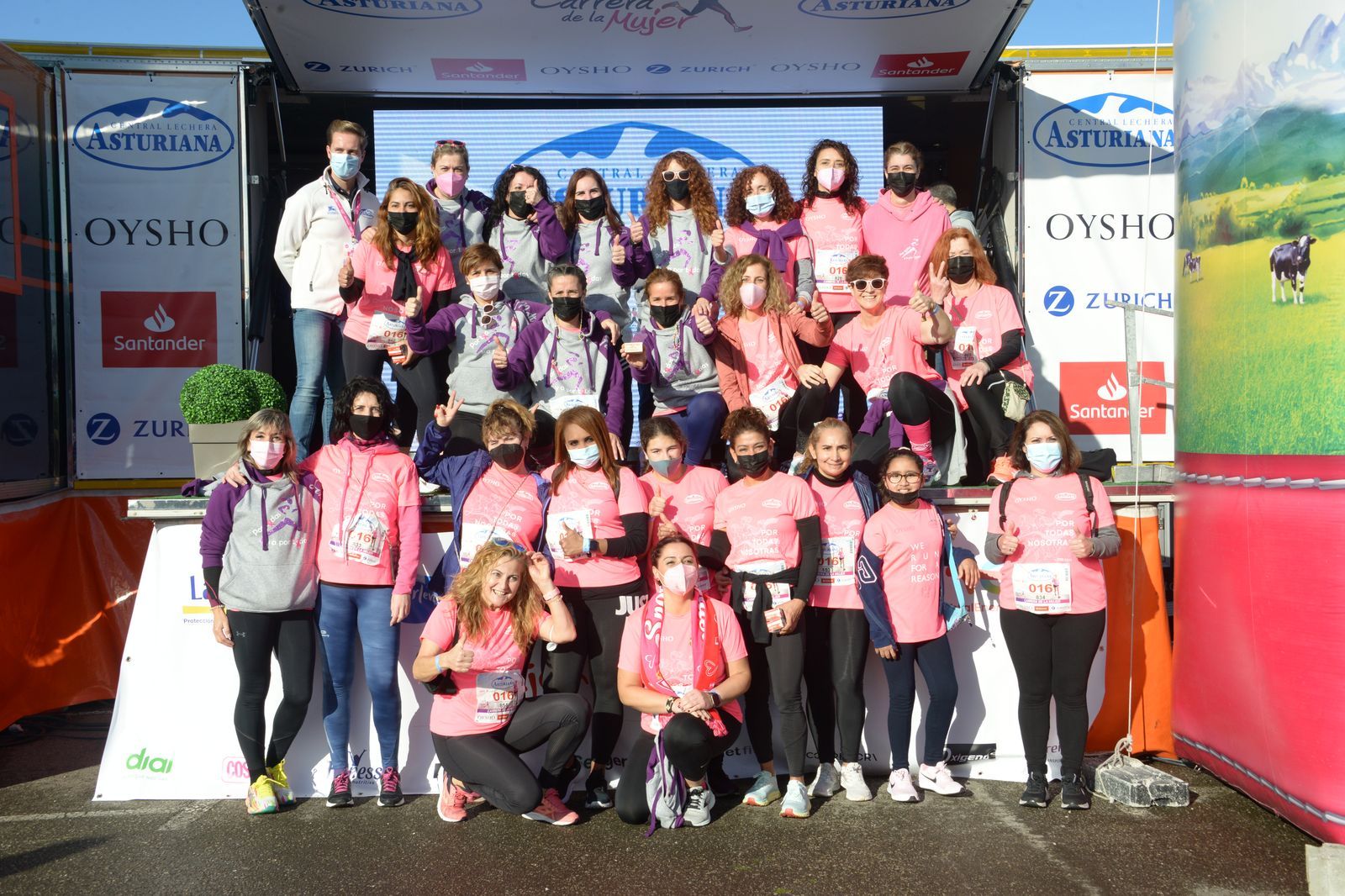 Las mejores fotos de la Carrera de la Mujer Central Lechera Asturiana Gijón 2021 (CEREMONIAS DE PREMIACIÓN / GALERÍA 4)