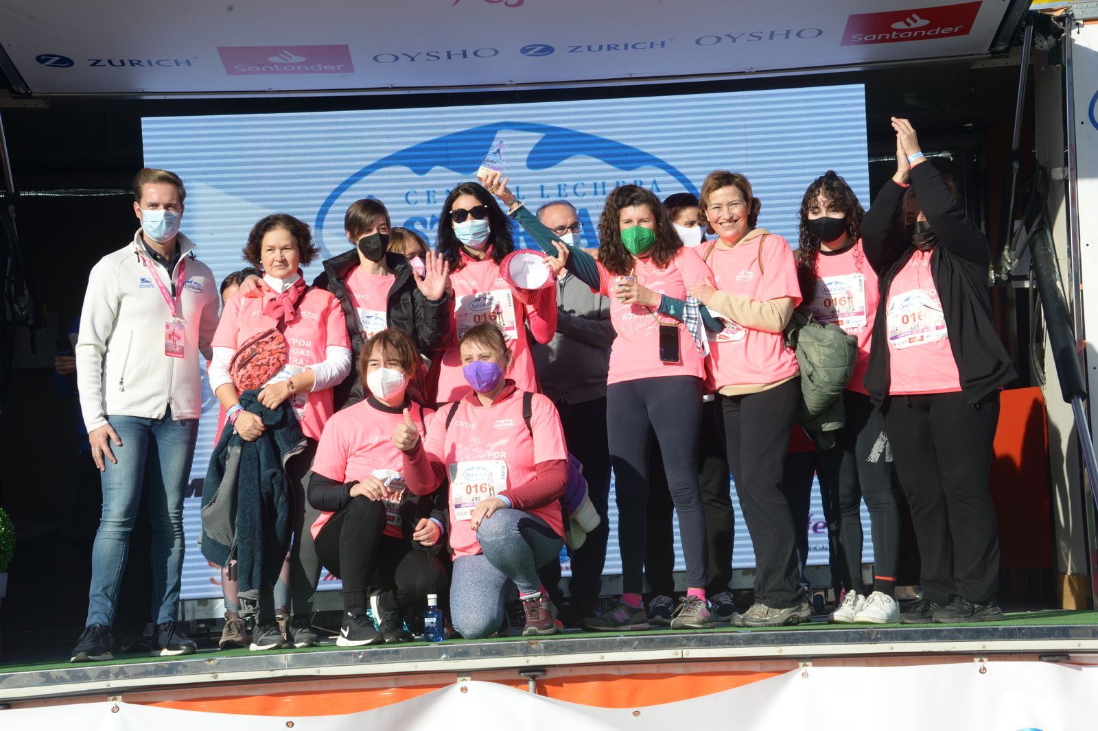 Las mejores fotos de la Carrera de la Mujer Central Lechera Asturiana Gijón 2021 (CEREMONIAS DE PREMIACIÓN / GALERÍA 4)