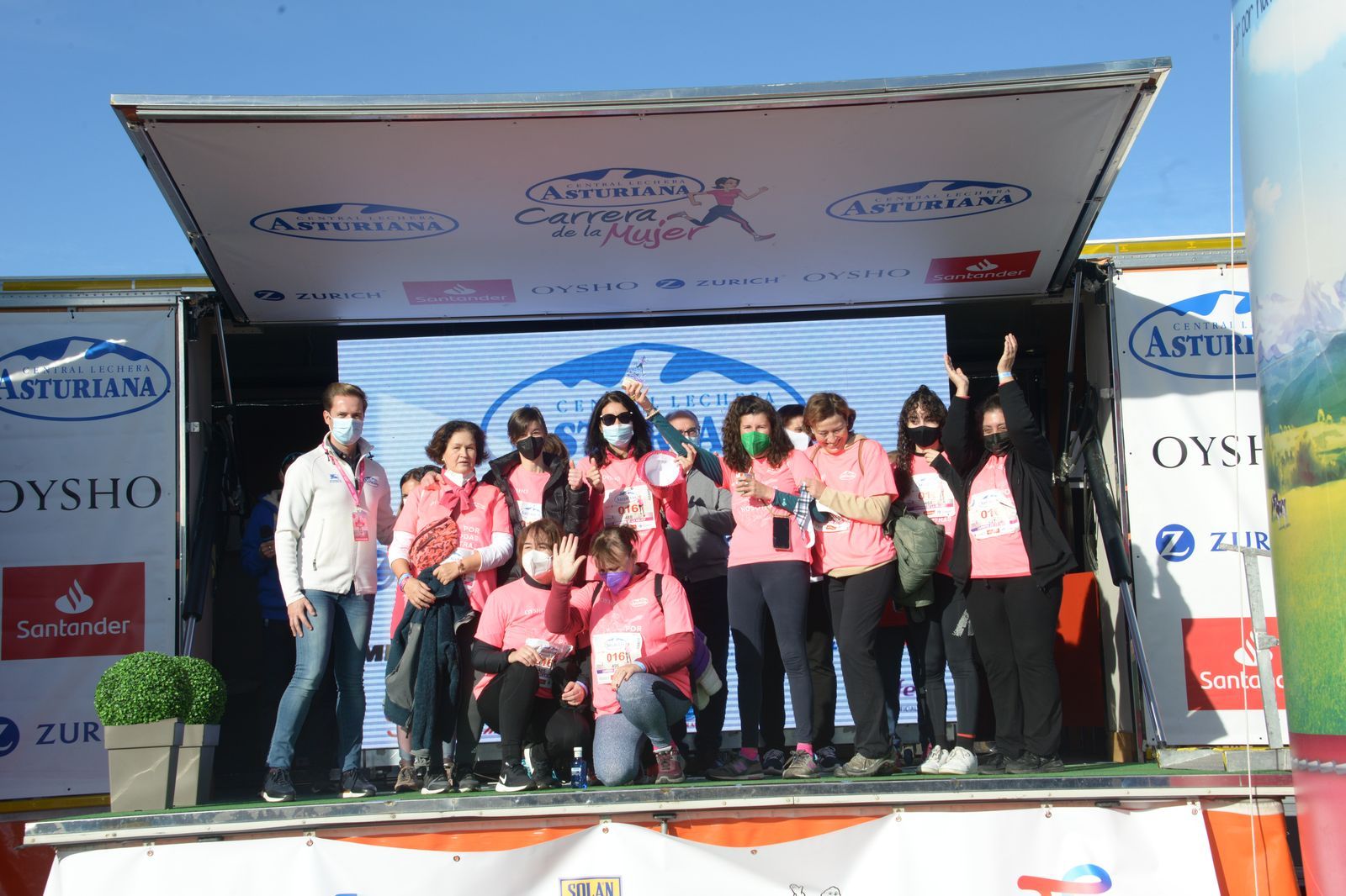 Las mejores fotos de la Carrera de la Mujer Central Lechera Asturiana Gijón 2021 (CEREMONIAS DE PREMIACIÓN / GALERÍA 4)