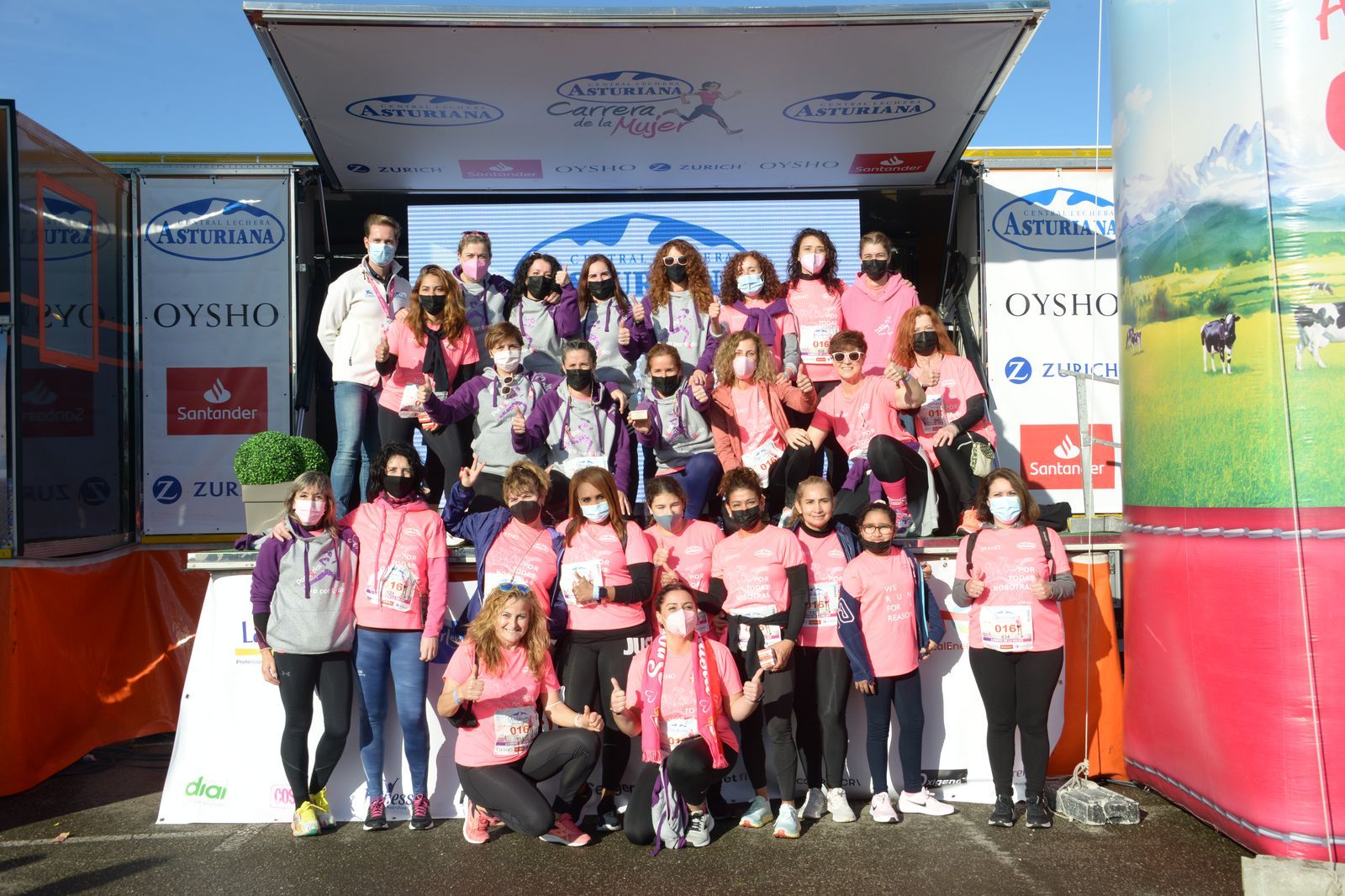 Las mejores fotos de la Carrera de la Mujer Central Lechera Asturiana Gijón 2021 (CEREMONIAS DE PREMIACIÓN / GALERÍA 4)