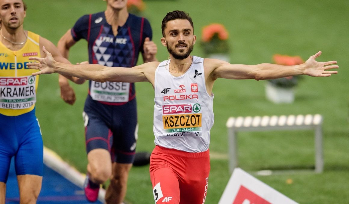 Adam Kszczot venciendo en el Campeonato de Europa de Berlín 2018. SPORTMEDIA.