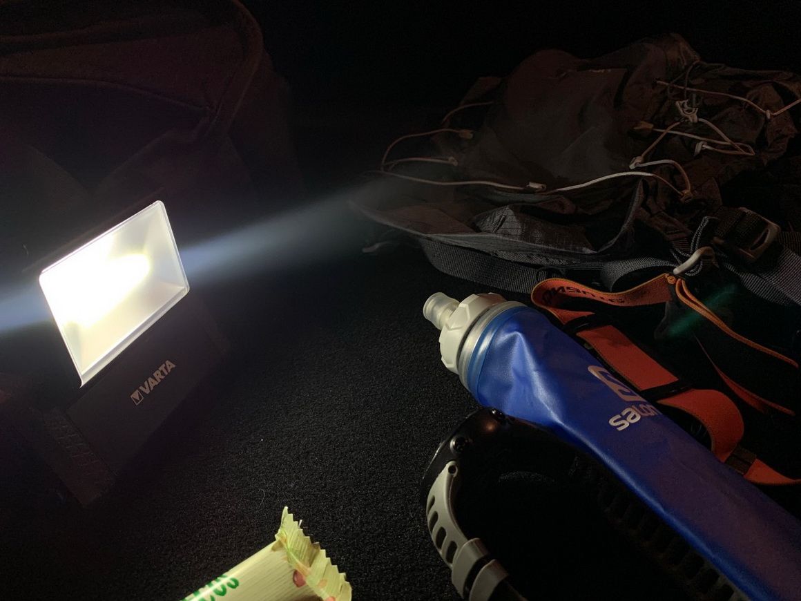 Hemos probado la linterna Varta Work Flex Area Light