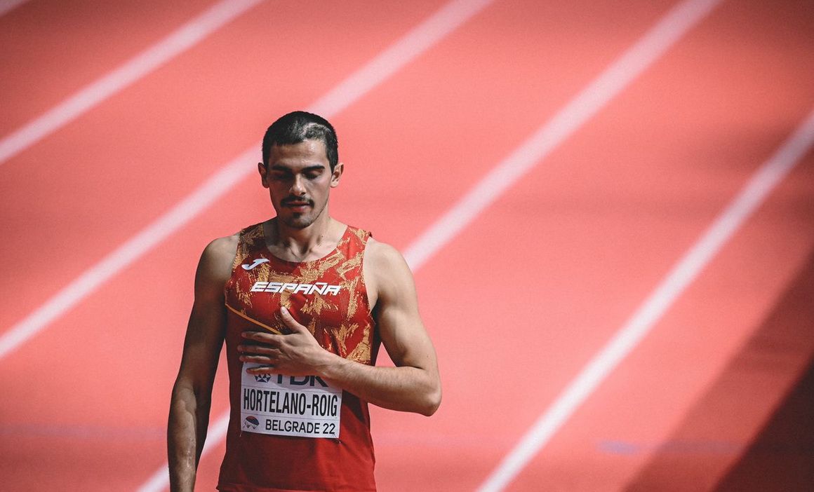 Bruno Hortelano no pudo dejar mejores sensaciones en su primer 200 de la temporada al aire libre. FOTORUNNERS.
