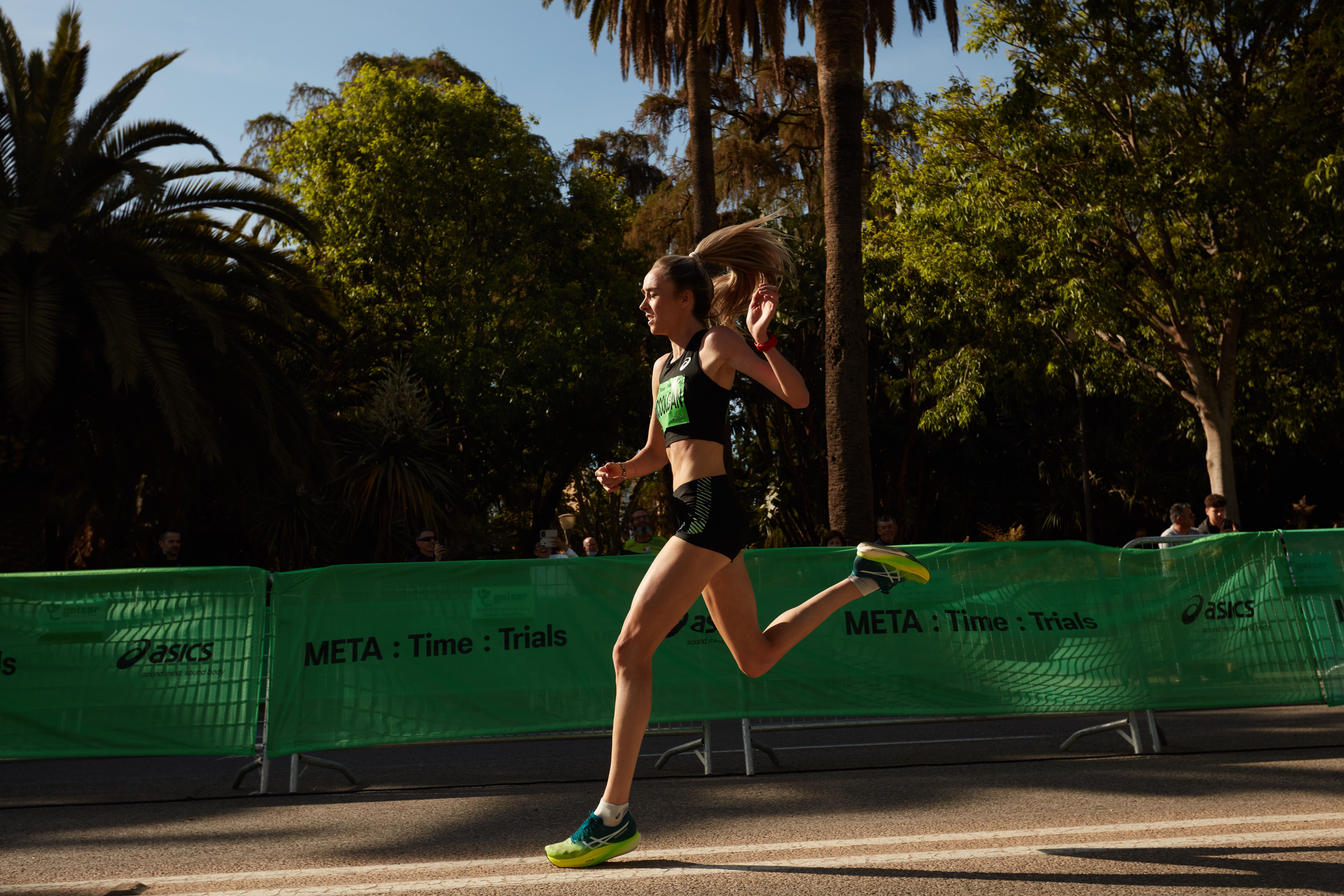 Eilish McColgan ASICS MTT April 24 2022 5K