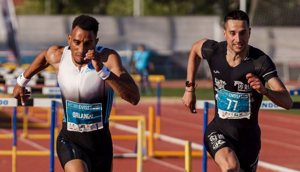 Orlando Ortega y Daniel Cisneros, dos de los protagonistas de los 110 metros vallas. SPORTMEDIA.