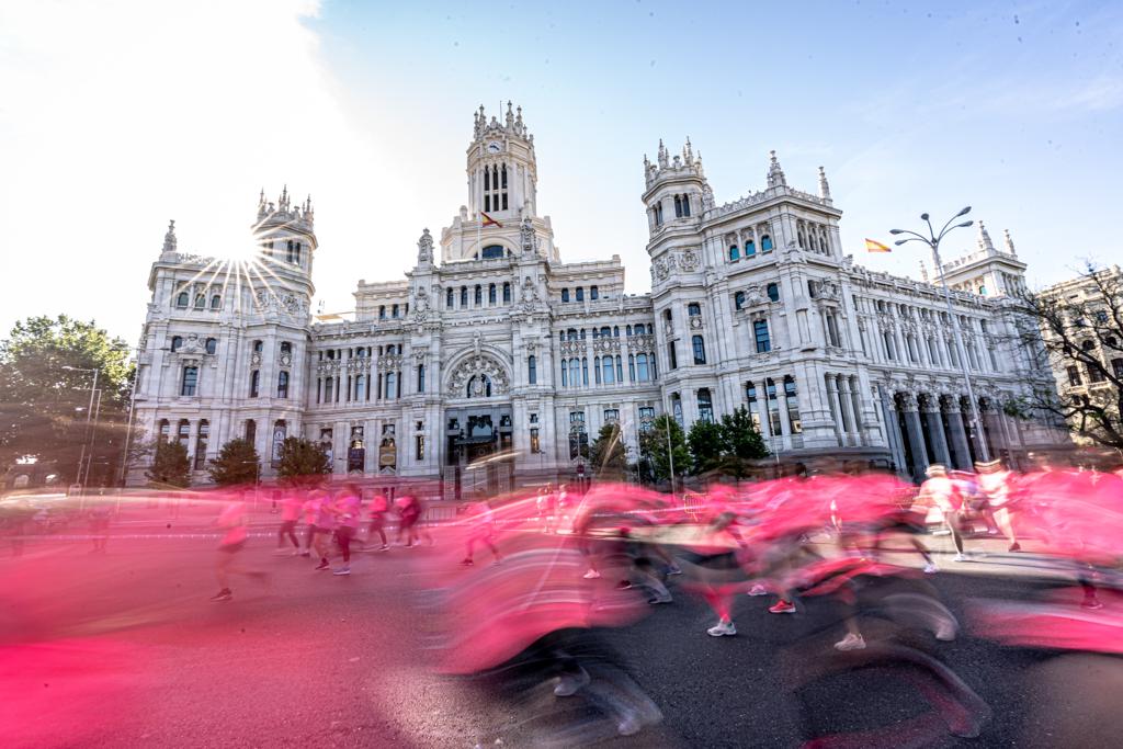 Las mejores fotos de la Carrera de la Mujer Central Lechera Asturiana de Madrid (5)