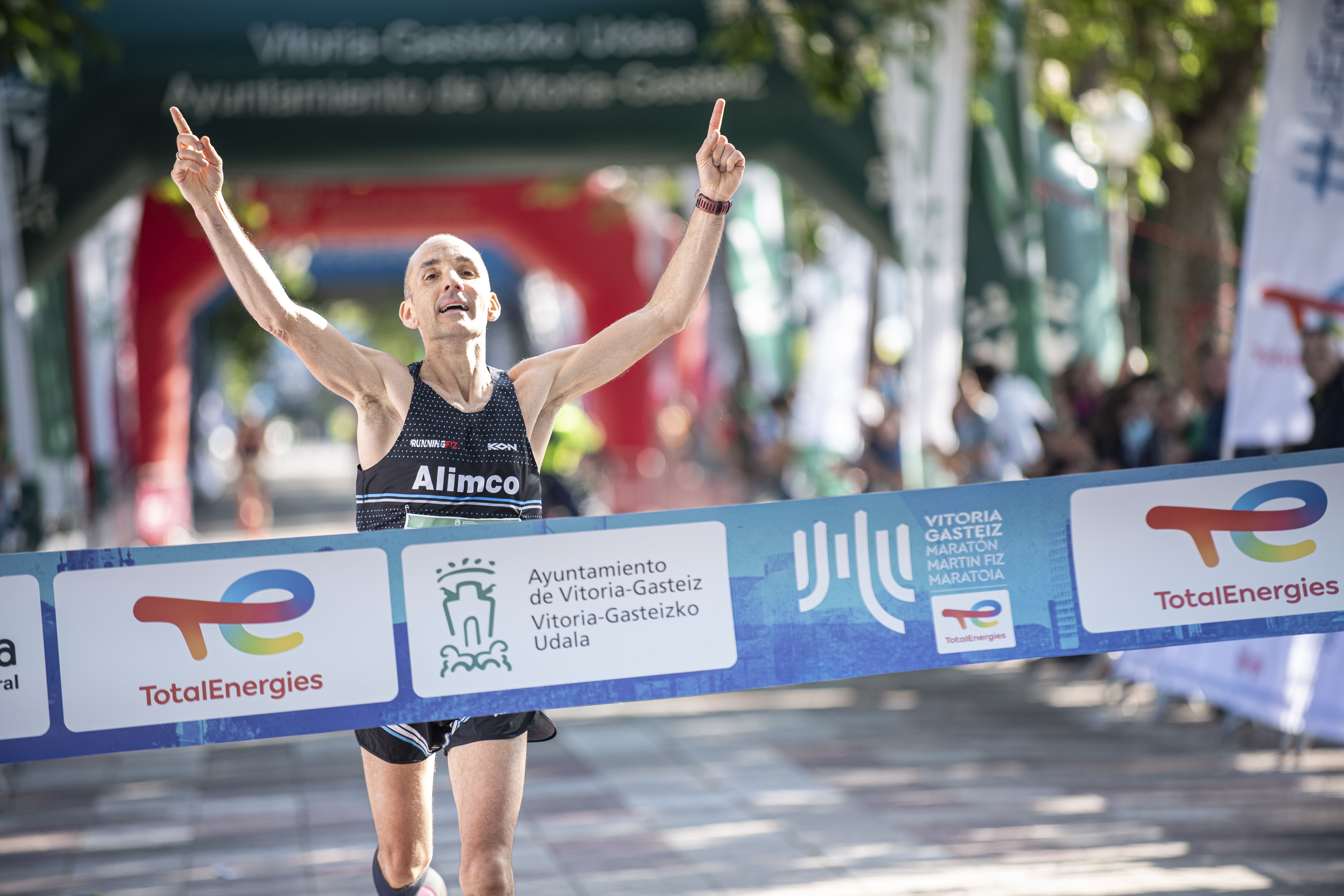 Las mejores fotos del TotalEnergies Maratón Vitoria Gasteiz Martín Fiz D511633