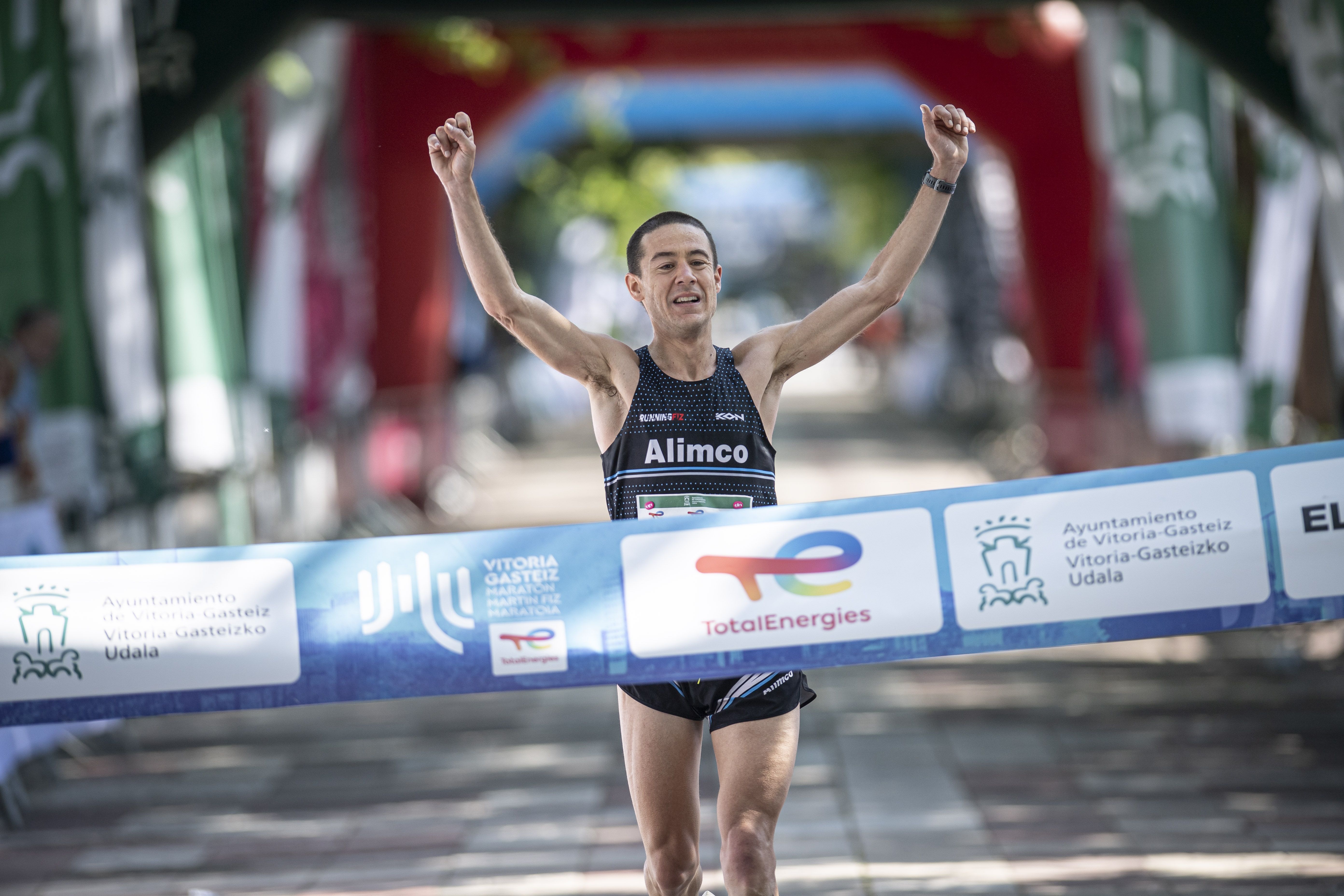 Las mejores fotos del TotalEnergies Maratón Vitoria Gasteiz Martín Fiz D513163