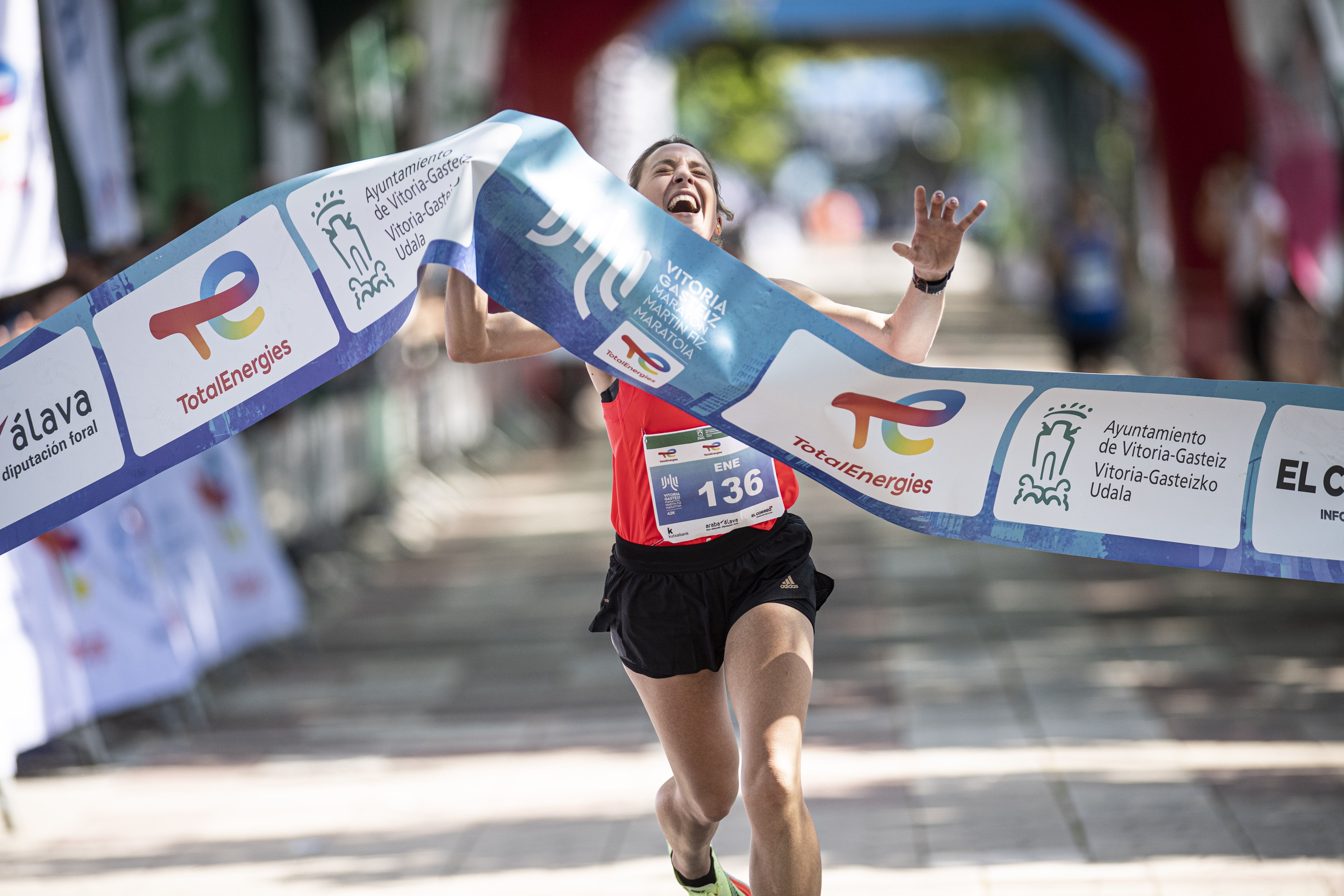 Las mejores fotos del TotalEnergies Maratón Vitoria Gasteiz Martín Fiz D513547