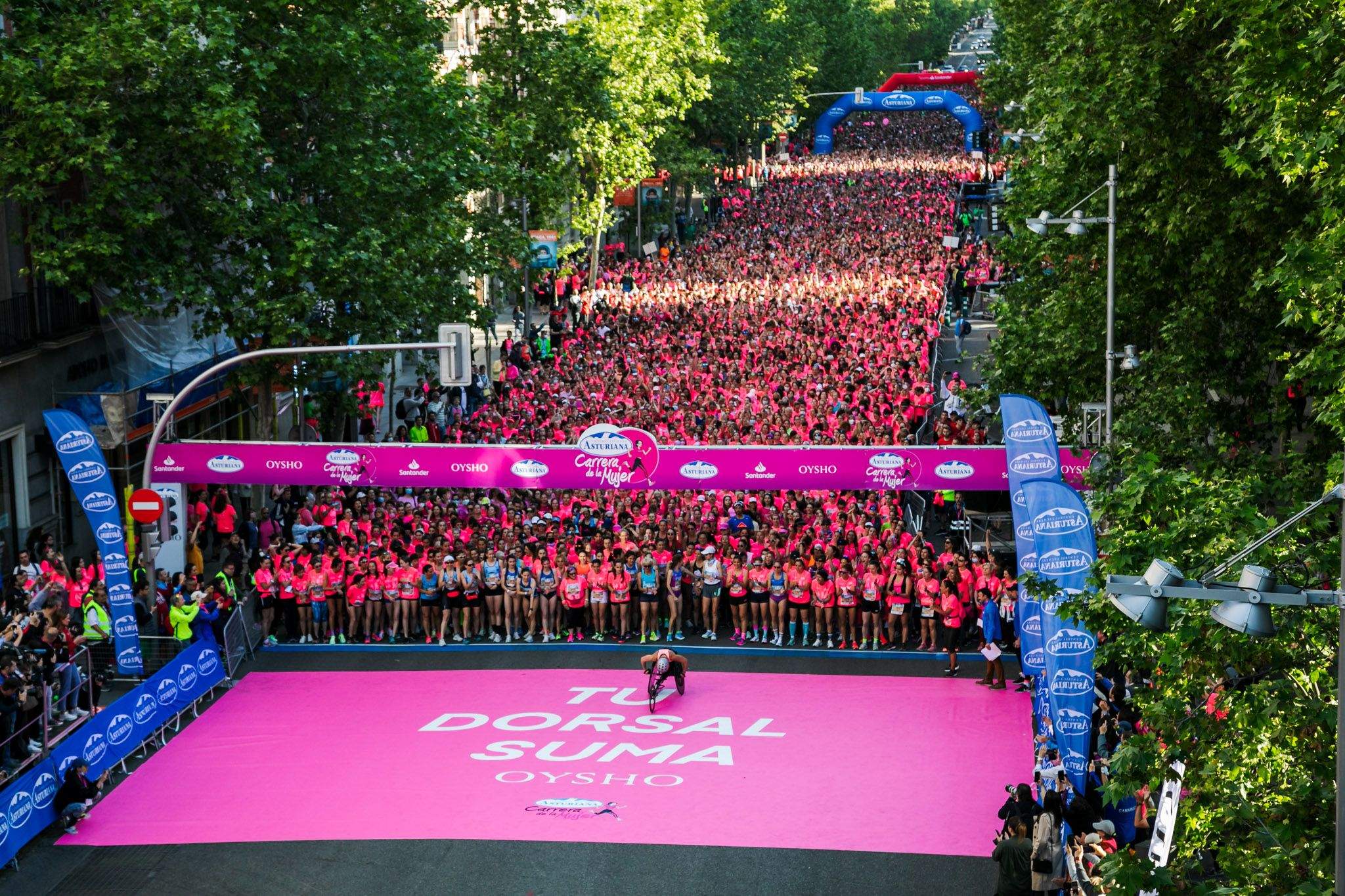 Las 50 fotos más espectaculares de la Carrera de la Mujer de Madrid 5