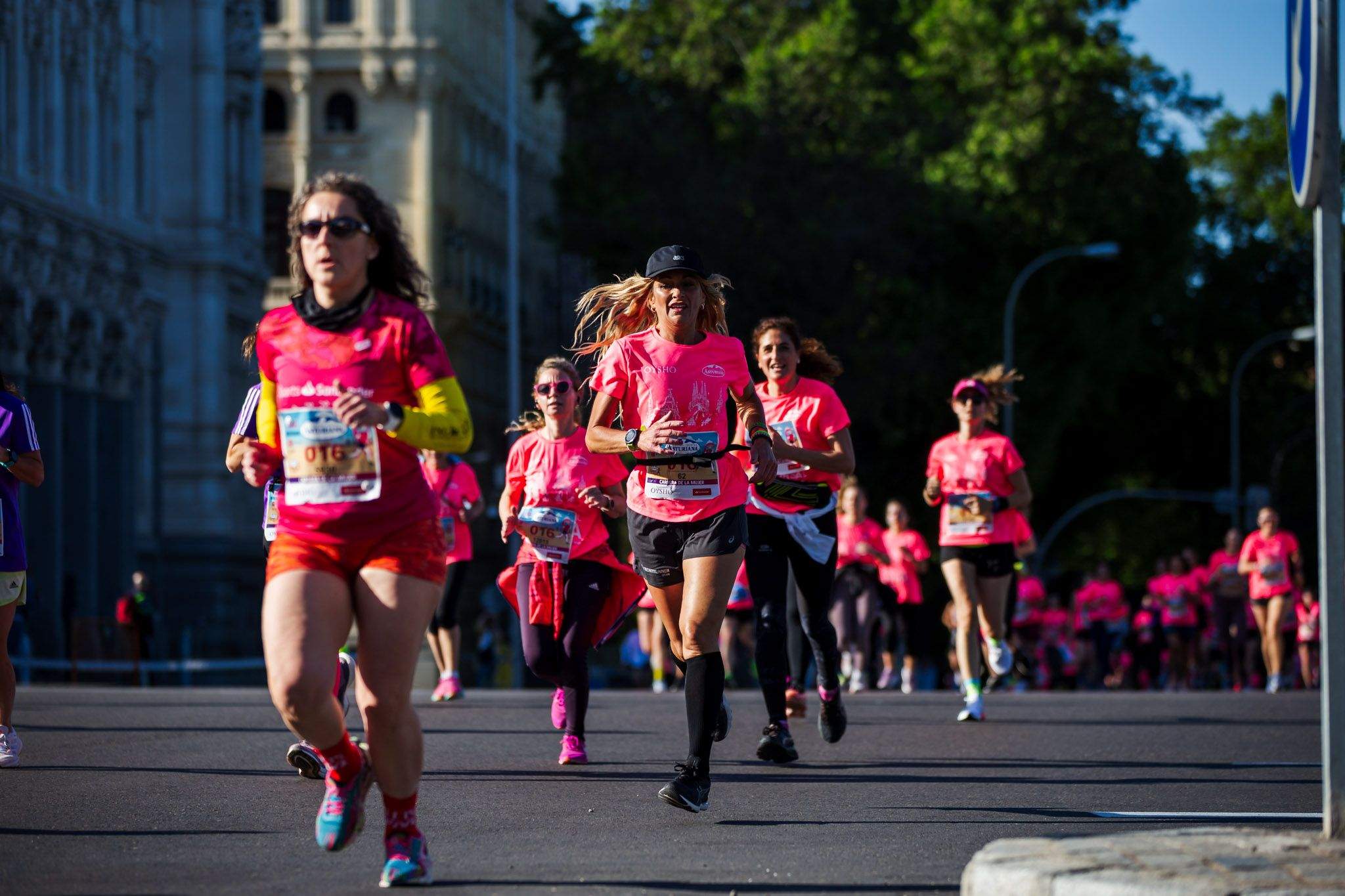 Las 50 fotos más espectaculares de la Carrera de la Mujer de Madrid 12