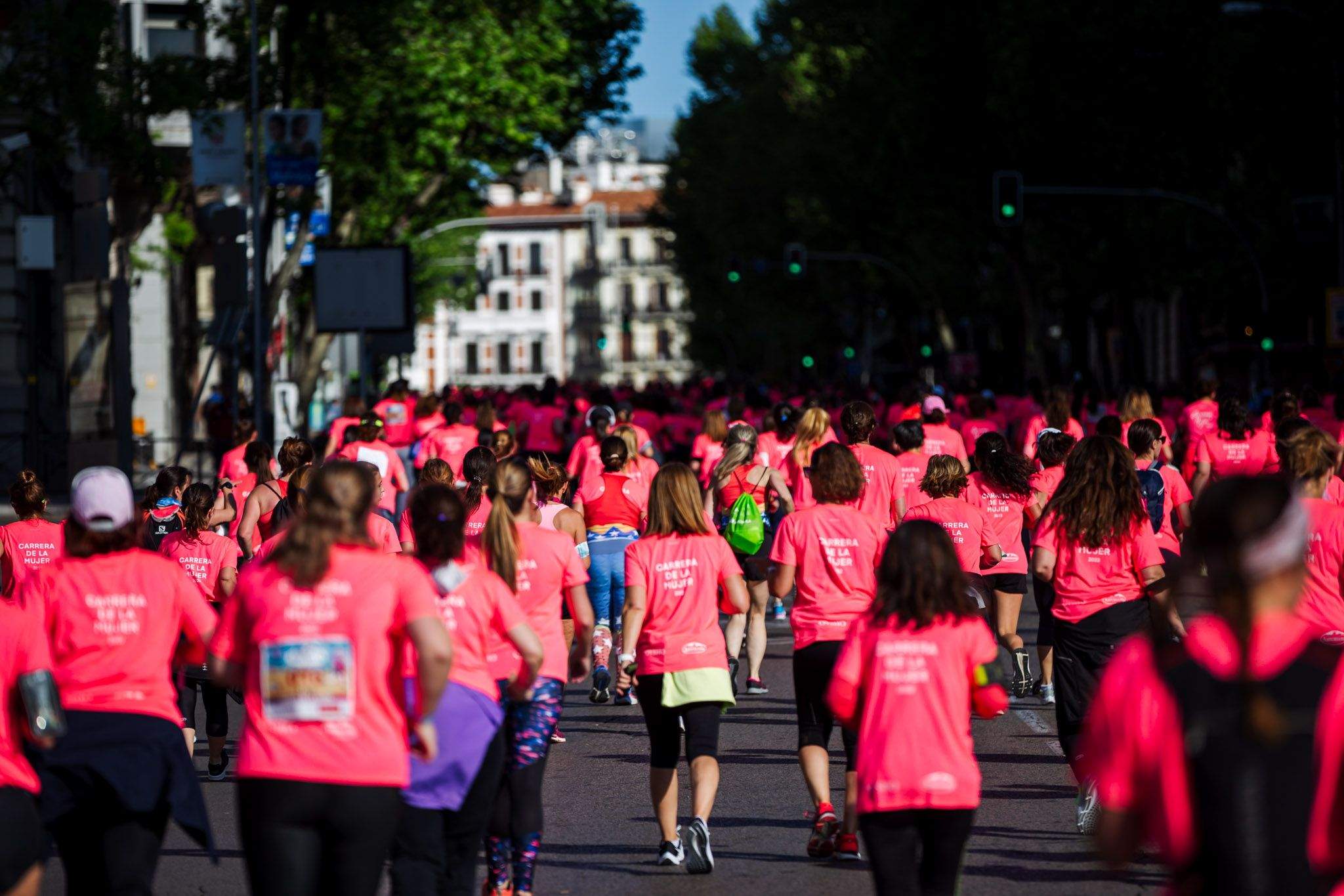 Las 50 fotos más espectaculares de la Carrera de la Mujer de Madrid 16