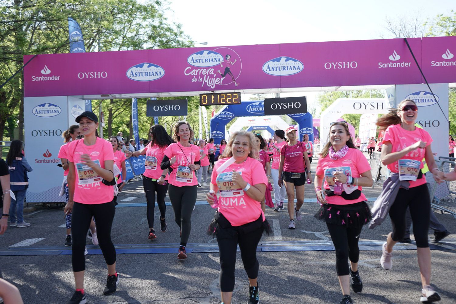 Todas las fotos de meta de la Carrera de la Mujer de Madrid 03640