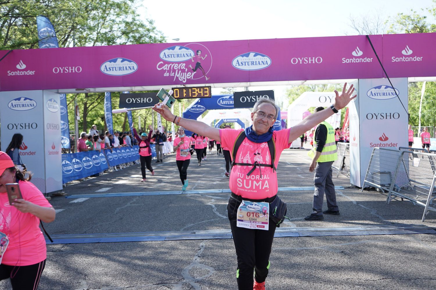 Todas las fotos de meta de la Carrera de la Mujer de Madrid 03653