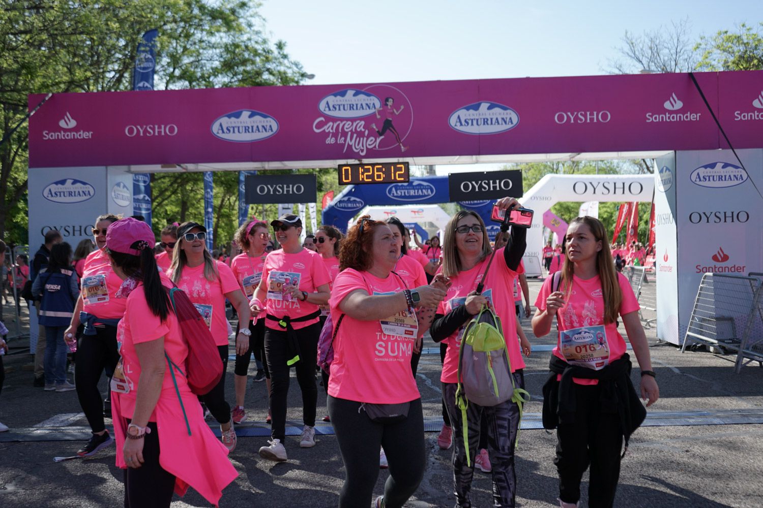 Todas las fotos de meta de la Carrera de la Mujer de Madrid 03776