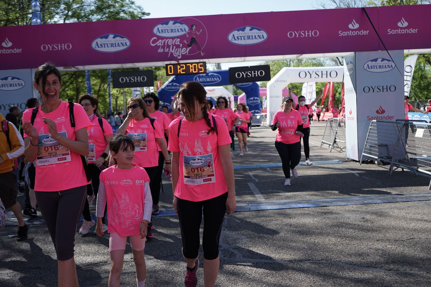 Todas las fotos de meta de la Carrera de la Mujer de Madrid 03789