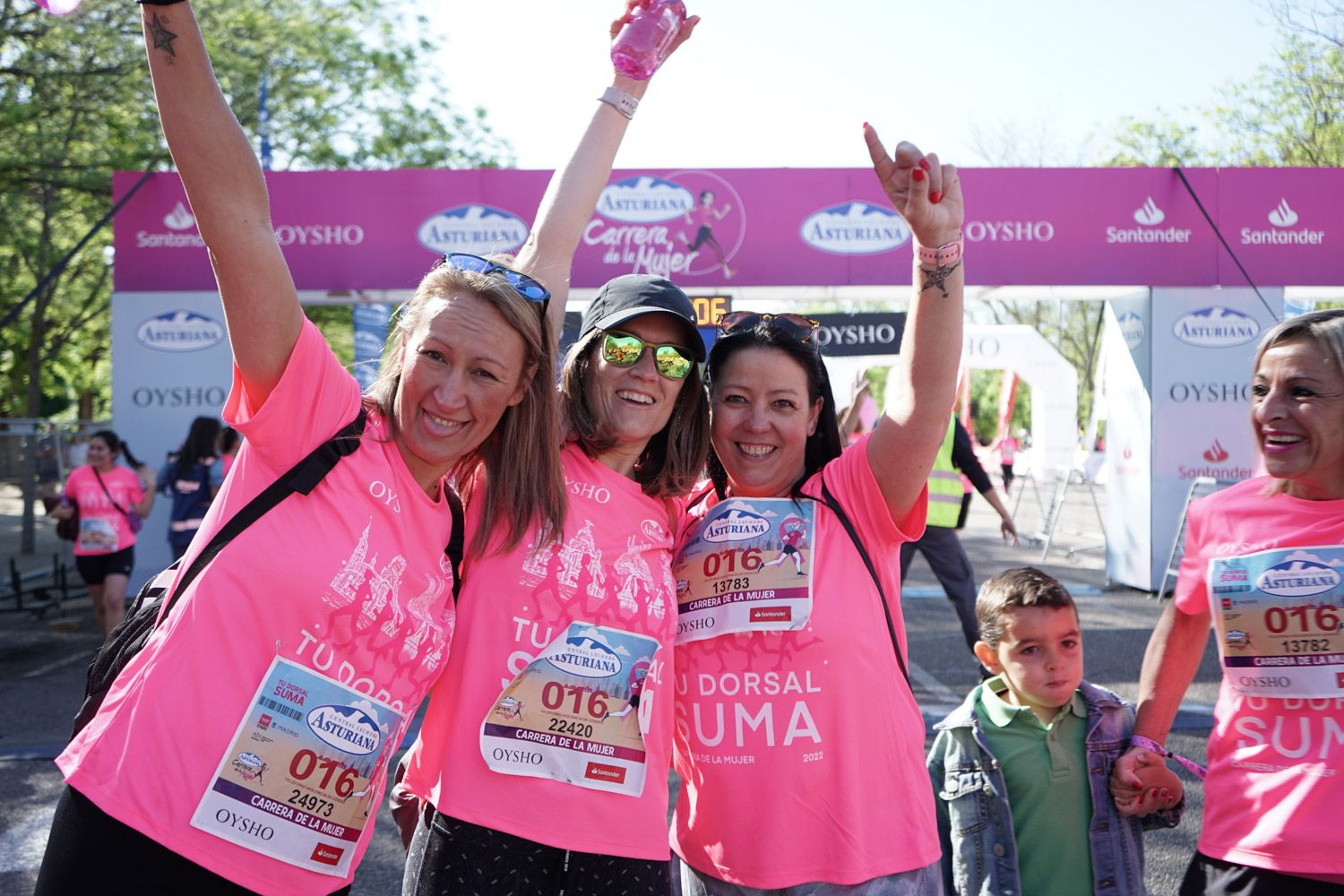 Todas las fotos de meta de la Carrera de la Mujer de Madrid 03689