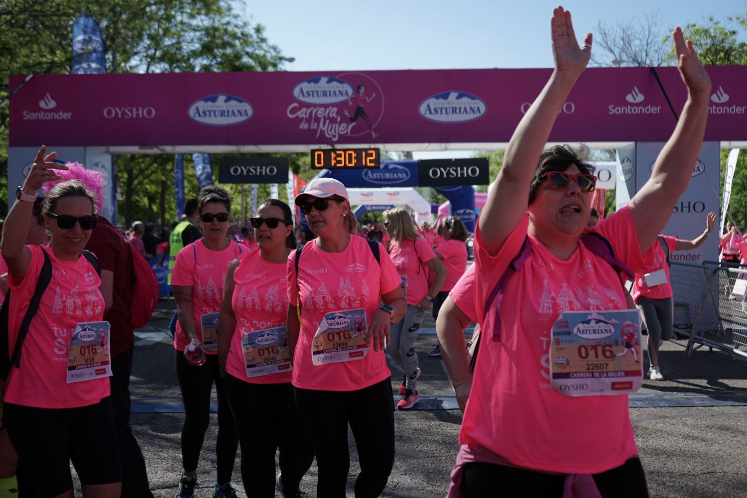Todas las fotos de meta de la Carrera de la Mujer de Madrid 03817