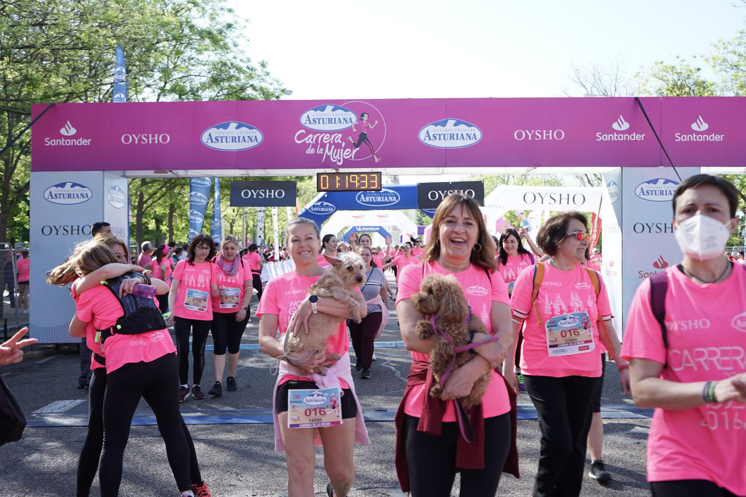 Todas las fotos de meta de la Carrera de la Mujer de Madrid 03710