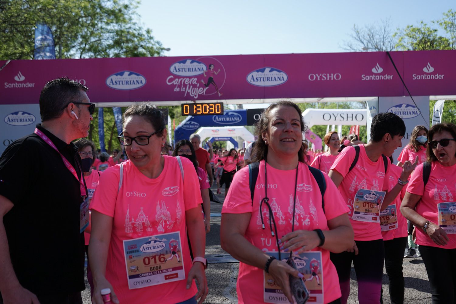 Todas las fotos de meta de la Carrera de la Mujer de Madrid 03822