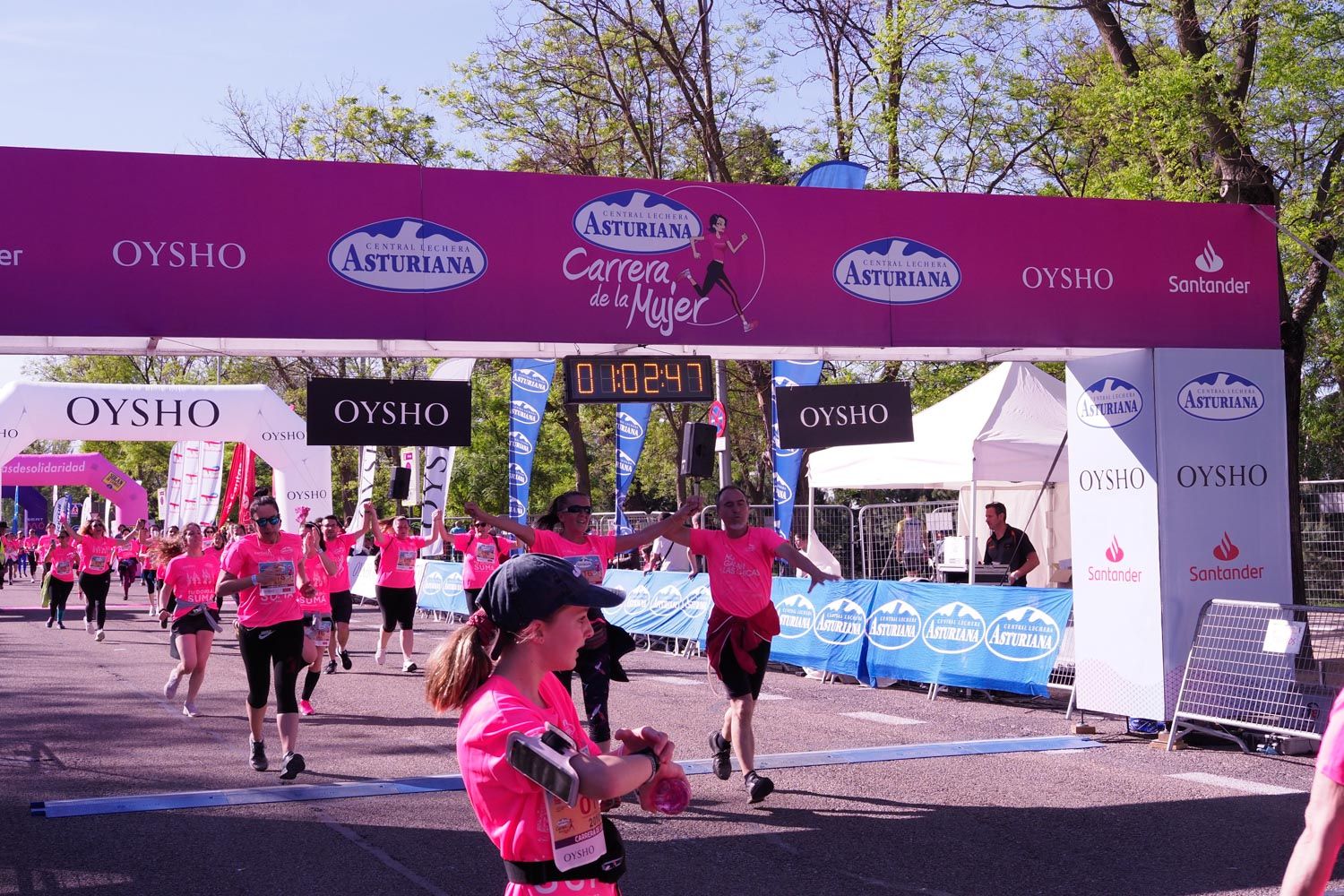 Todas las fotos de meta de la Carrera de la Mujer de Madrid 5081167