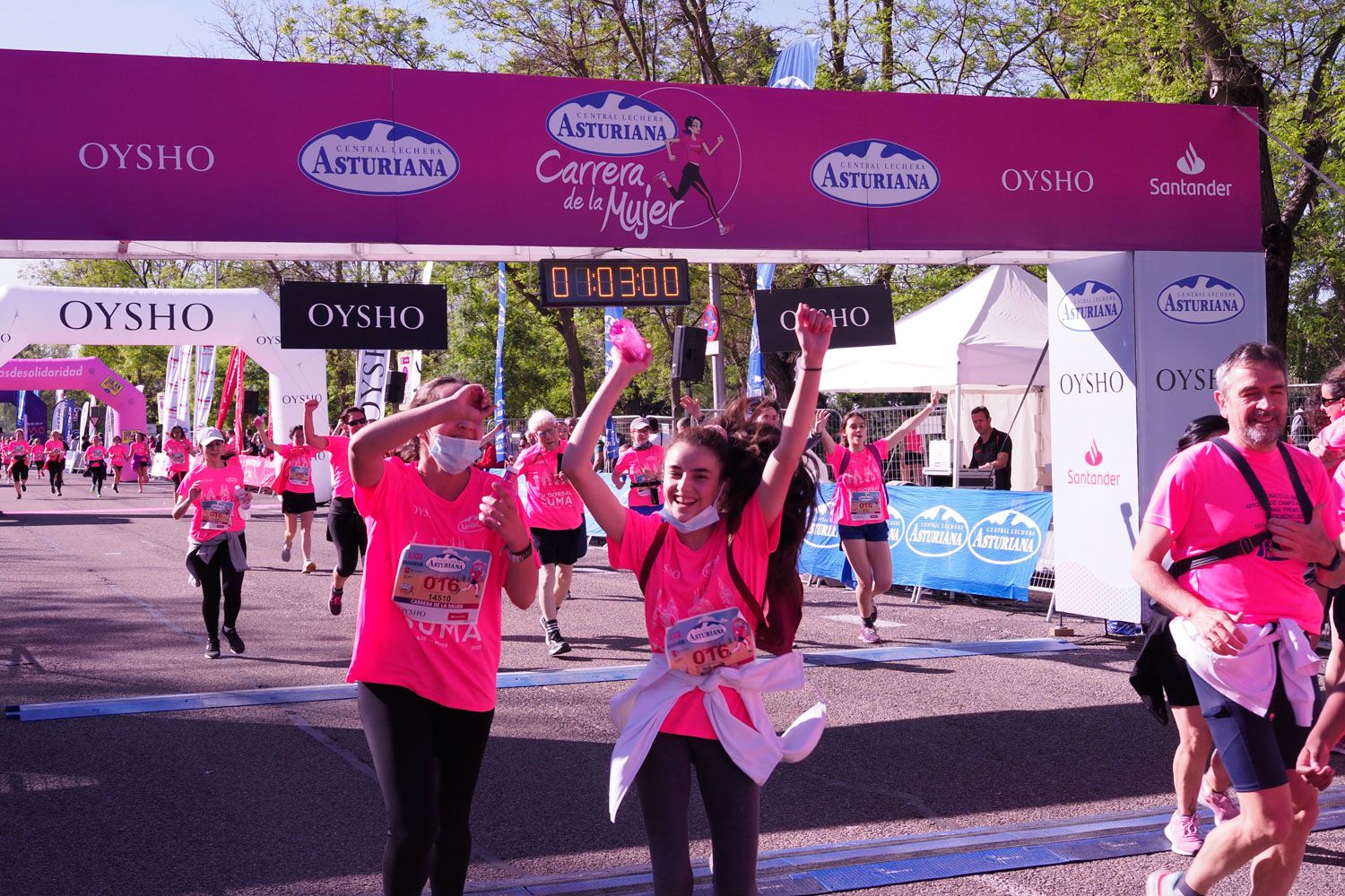 Todas las fotos de meta de la Carrera de la Mujer de Madrid 5081177