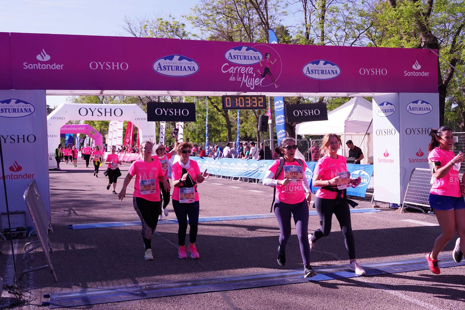 Todas las fotos de meta de la Carrera de la Mujer de Madrid 5081192
