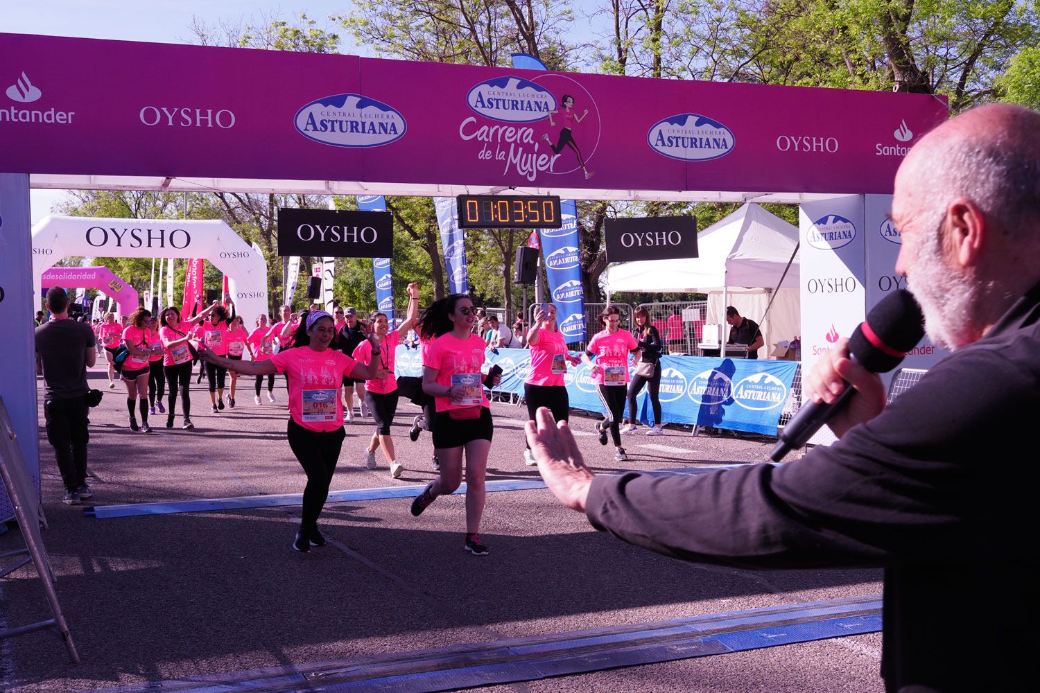 Todas las fotos de meta de la Carrera de la Mujer de Madrid 5081201
