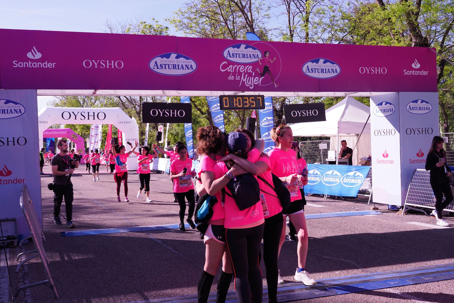 Todas las fotos de meta de la Carrera de la Mujer de Madrid 5081207