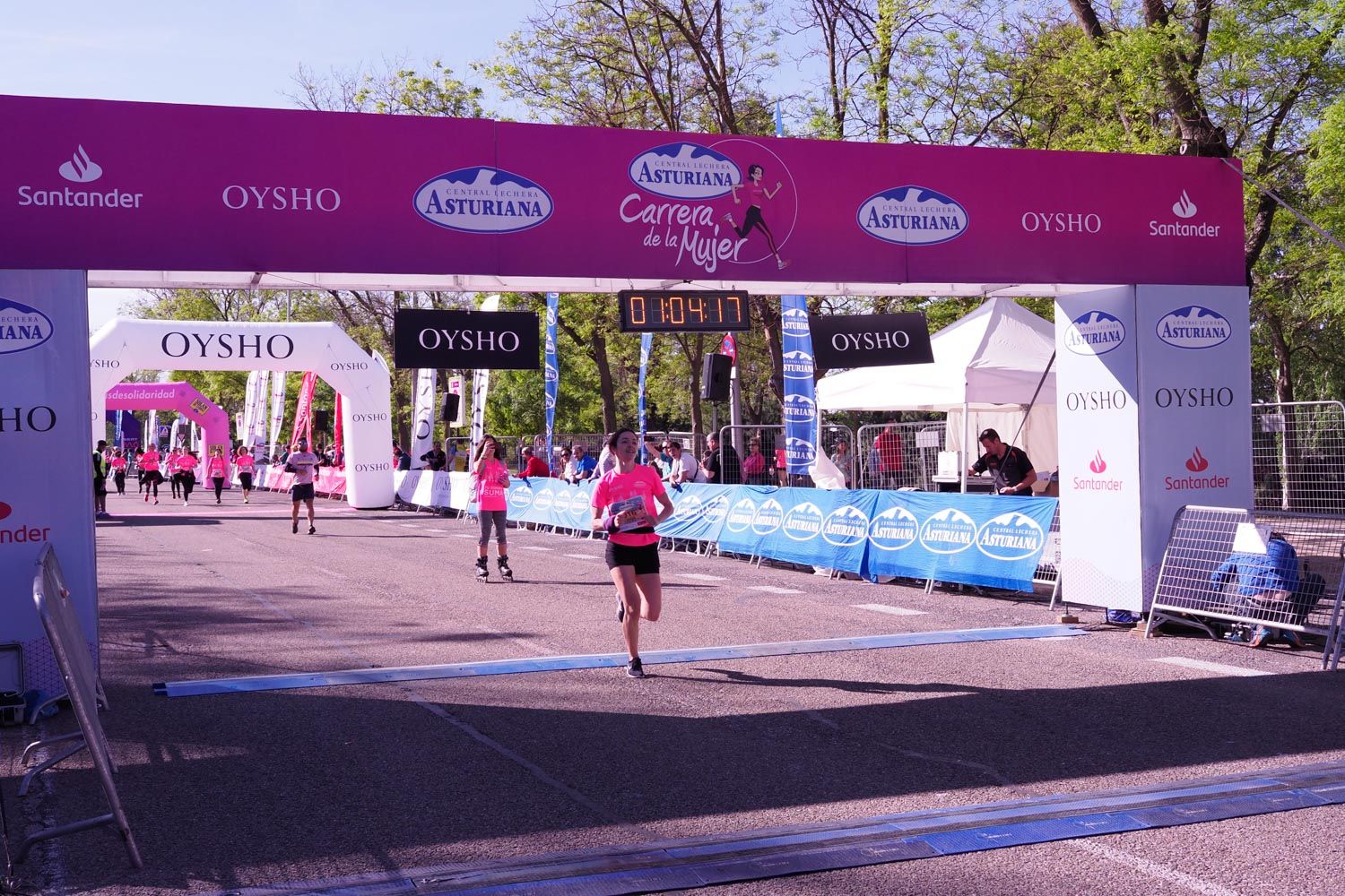 Todas las fotos de meta de la Carrera de la Mujer de Madrid 5081219