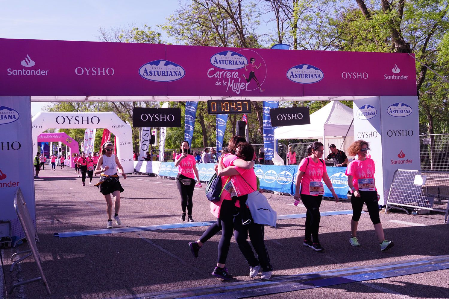 Todas las fotos de meta de la Carrera de la Mujer de Madrid 5081230