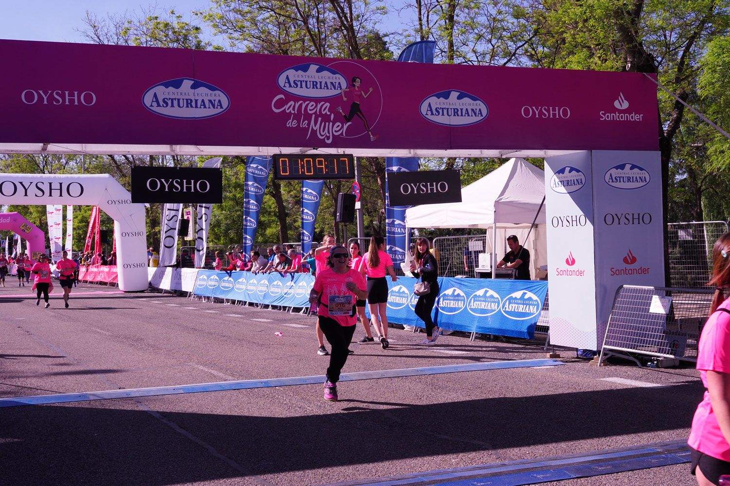 Todas las fotos de meta de la Carrera de la Mujer de Madrid 5081537