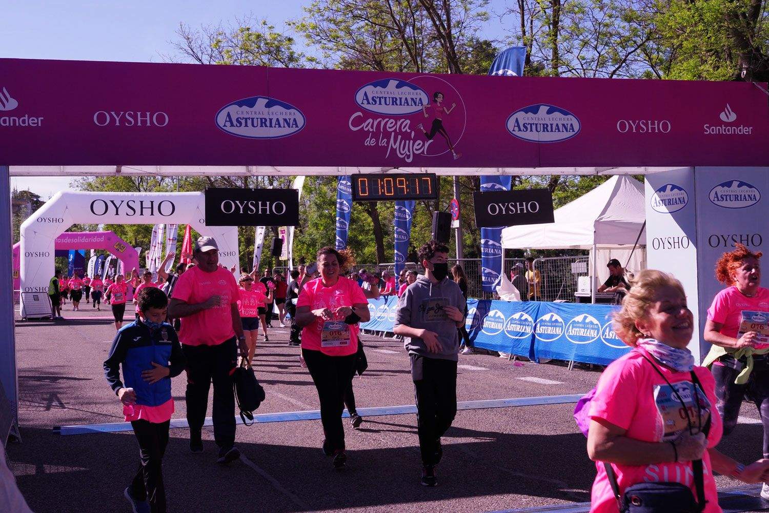Todas las fotos de meta de la Carrera de la Mujer de Madrid 5081545