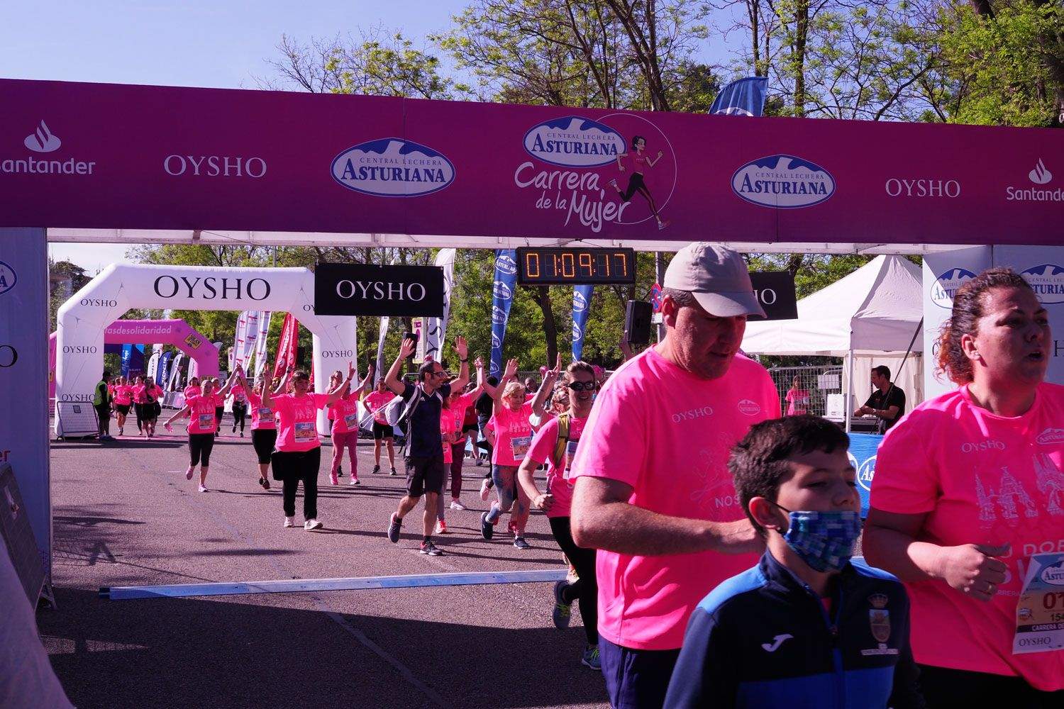 Todas las fotos de meta de la Carrera de la Mujer de Madrid 5081547