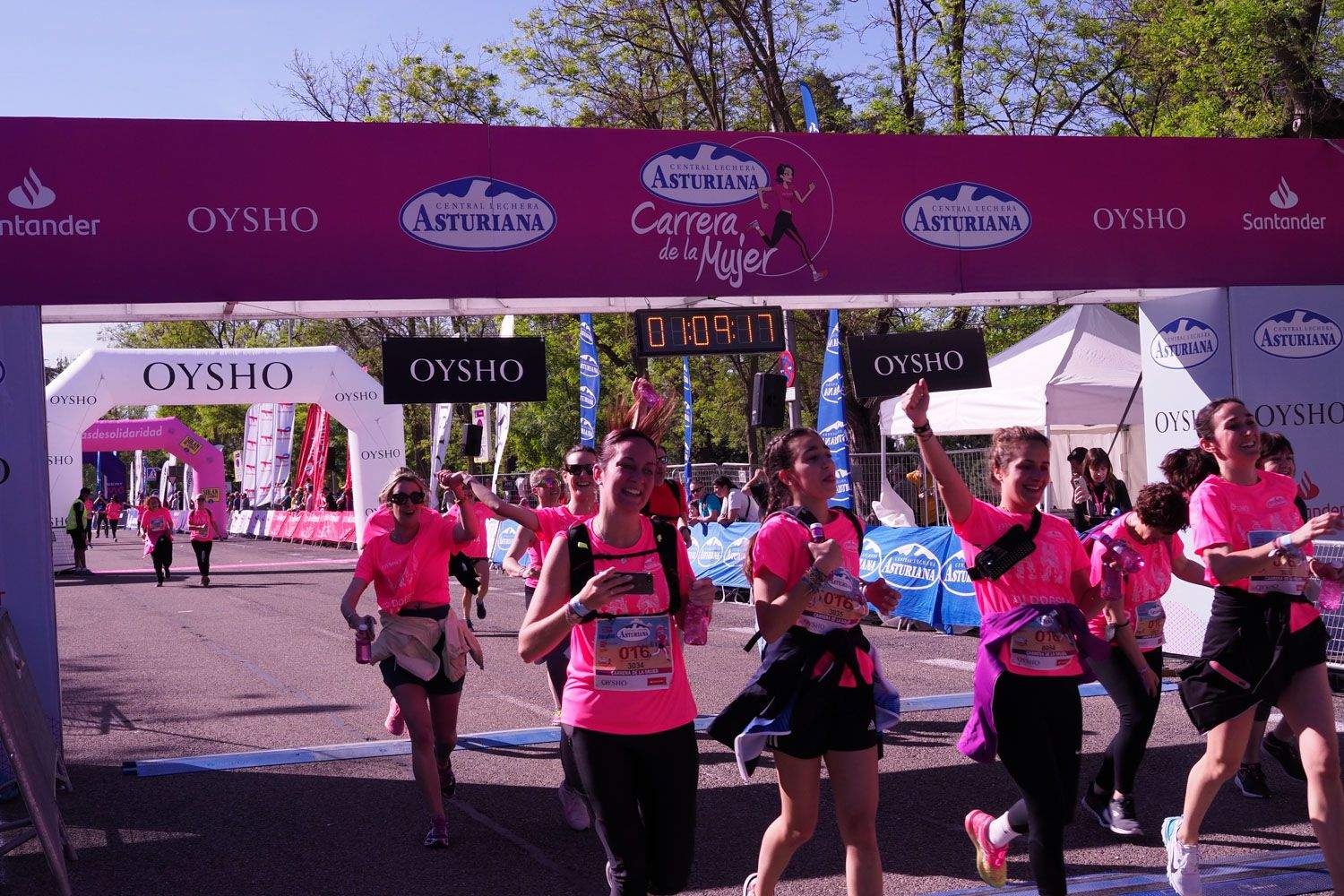Todas las fotos de meta de la Carrera de la Mujer de Madrid 5081565