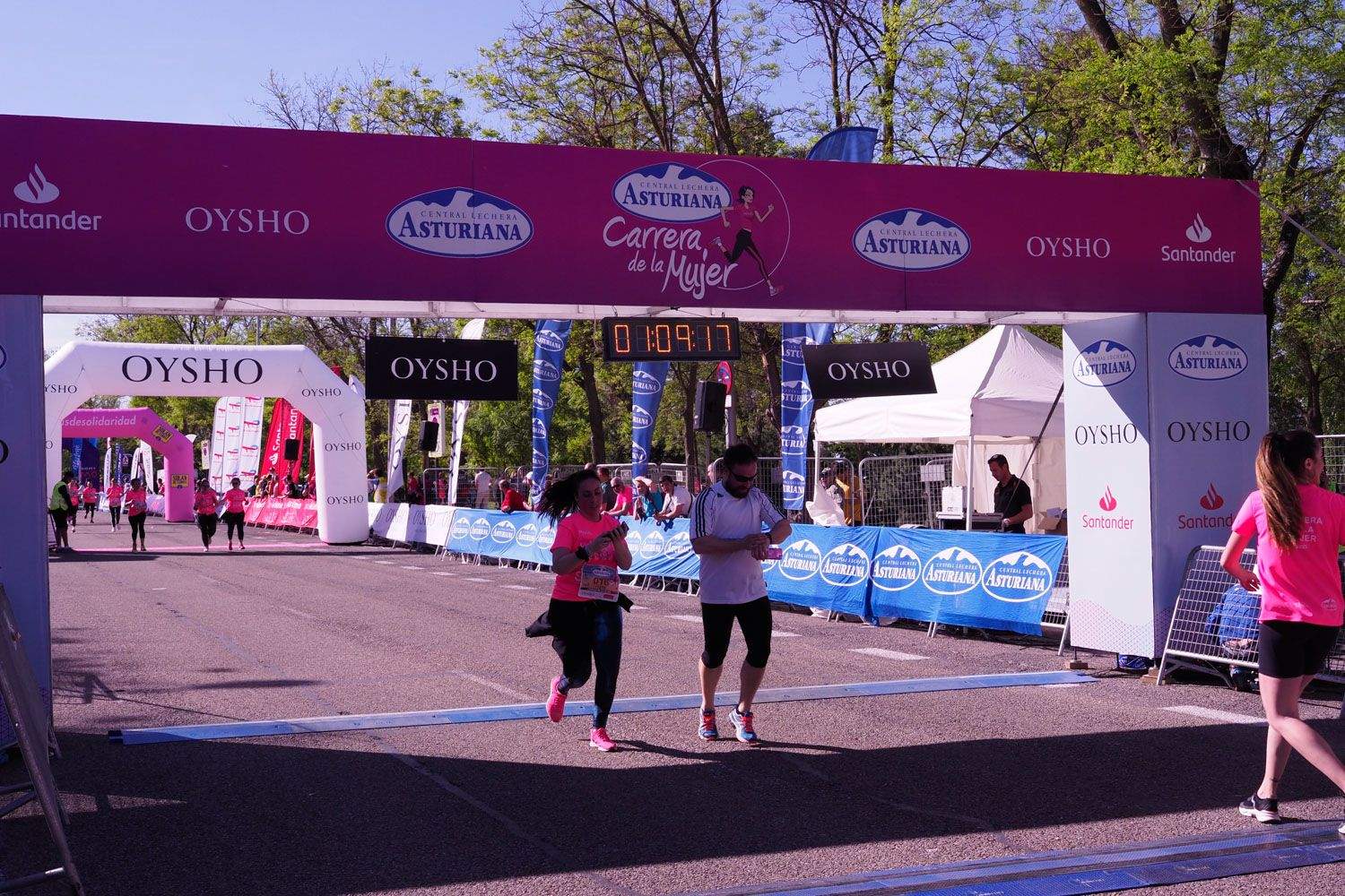 Todas las fotos de meta de la Carrera de la Mujer de Madrid 5081585