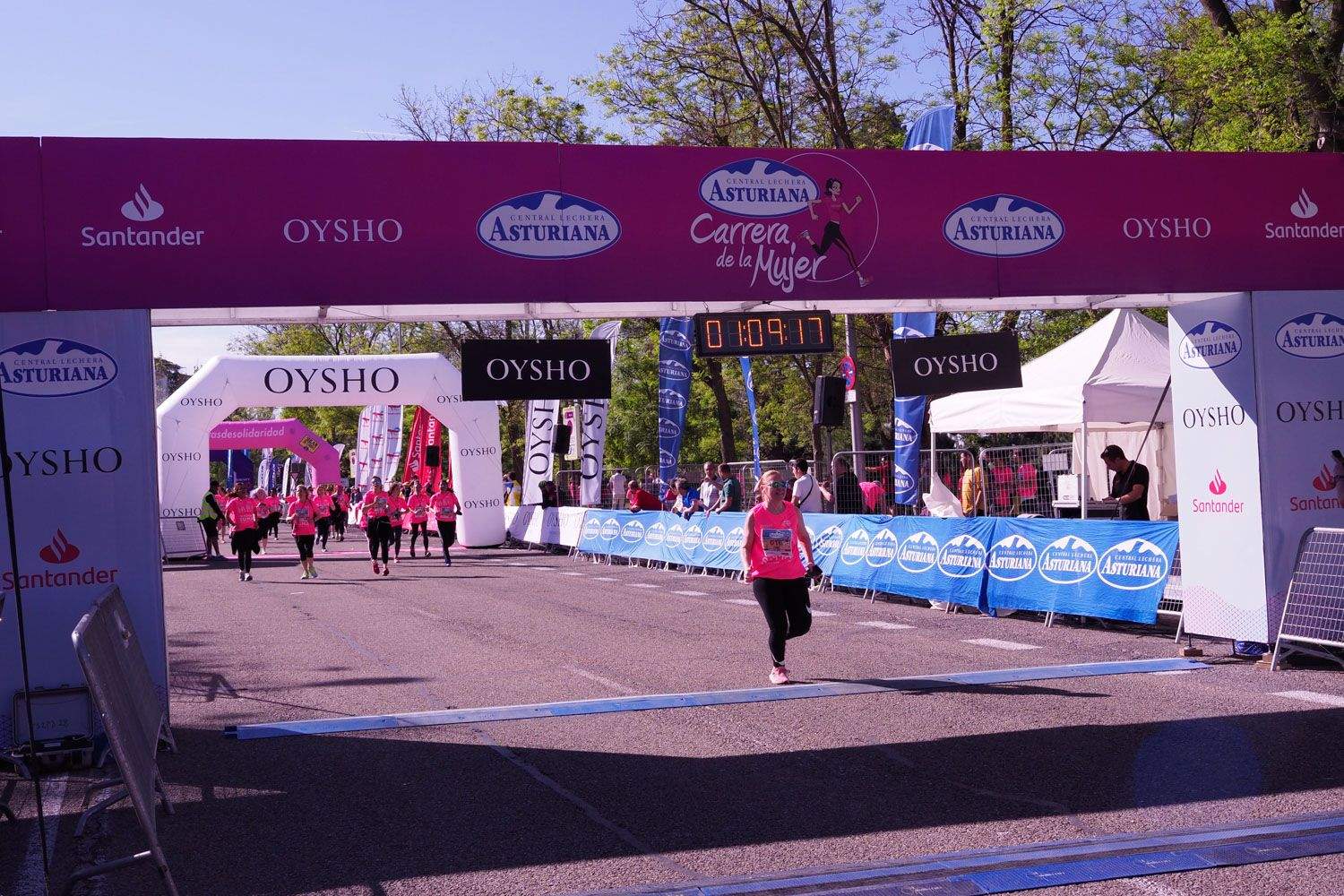 Todas las fotos de meta de la Carrera de la Mujer de Madrid 5081600