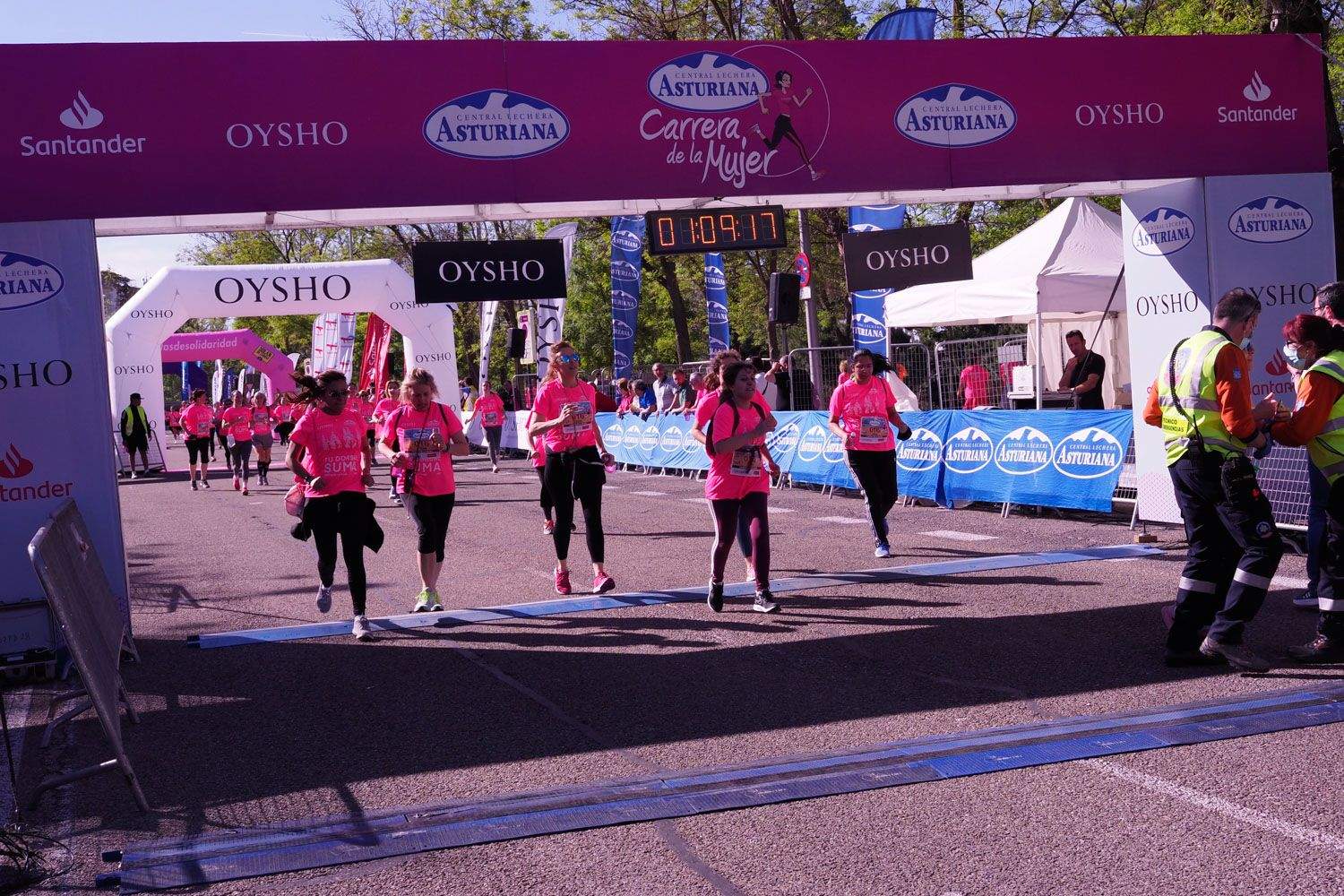 Todas las fotos de meta de la Carrera de la Mujer de Madrid 5081602