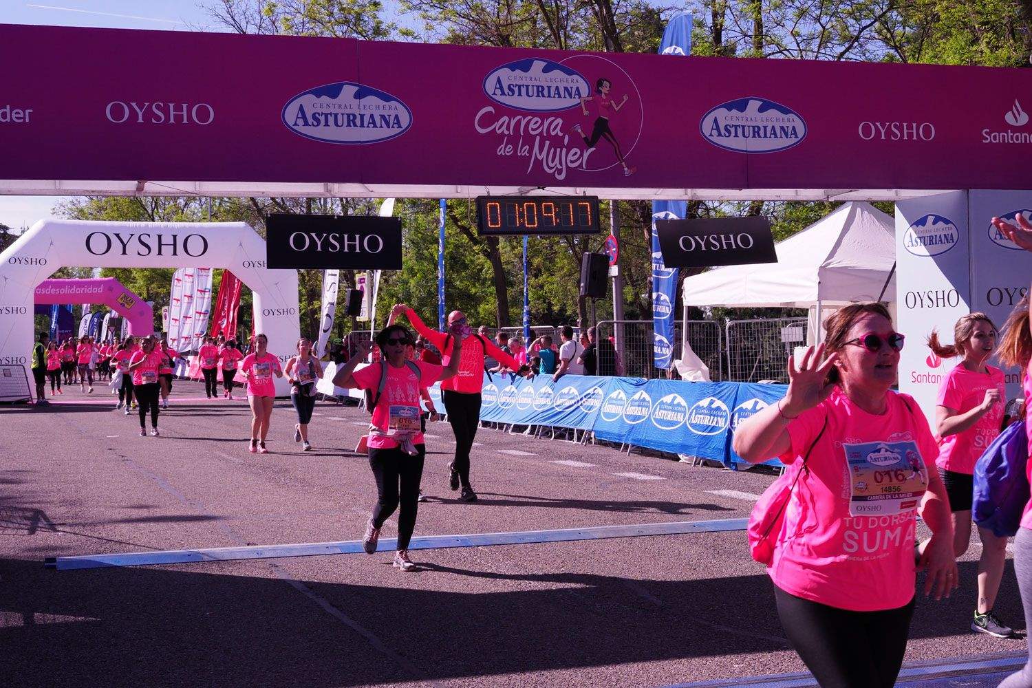 Todas las fotos de meta de la Carrera de la Mujer de Madrid 5081610