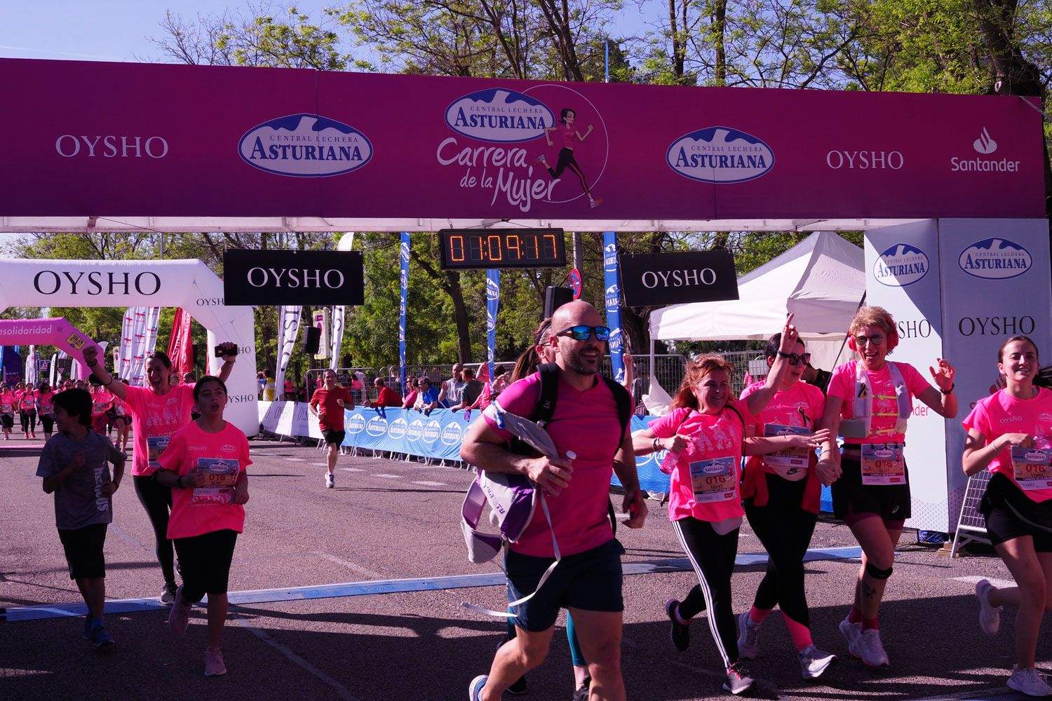 Todas las fotos de meta de la Carrera de la Mujer de Madrid 5081623