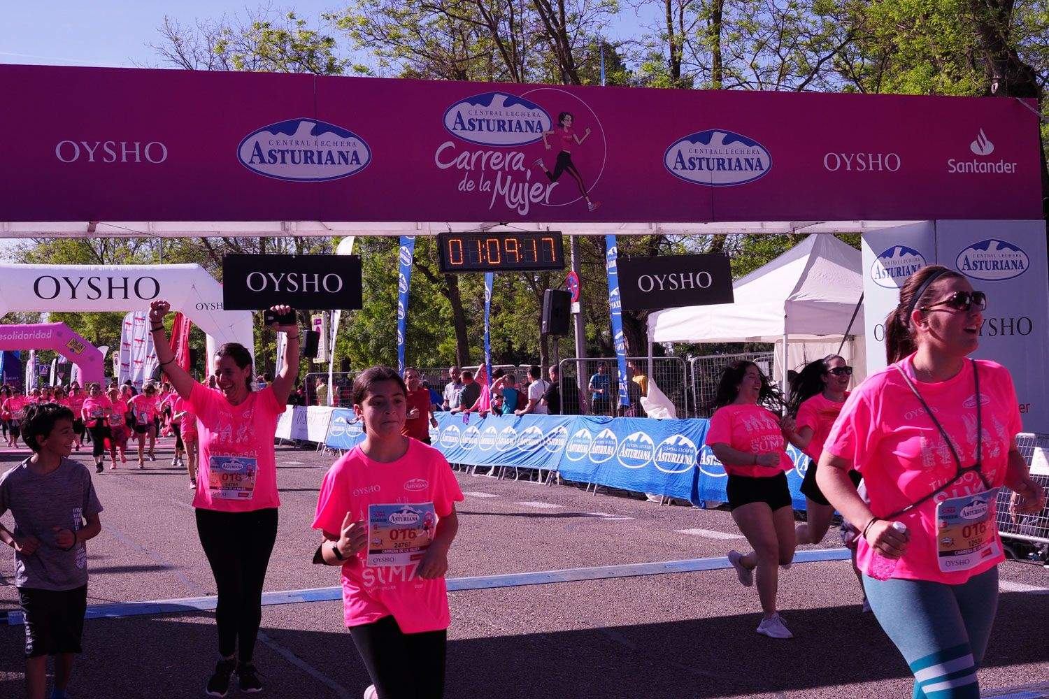 Todas las fotos de meta de la Carrera de la Mujer de Madrid 5081624