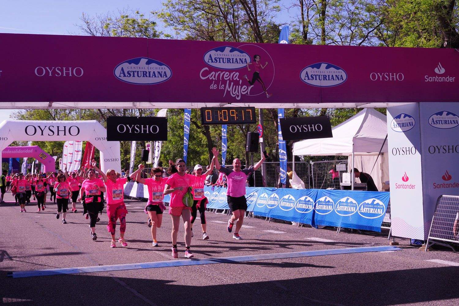 Todas las fotos de meta de la Carrera de la Mujer de Madrid 5081627